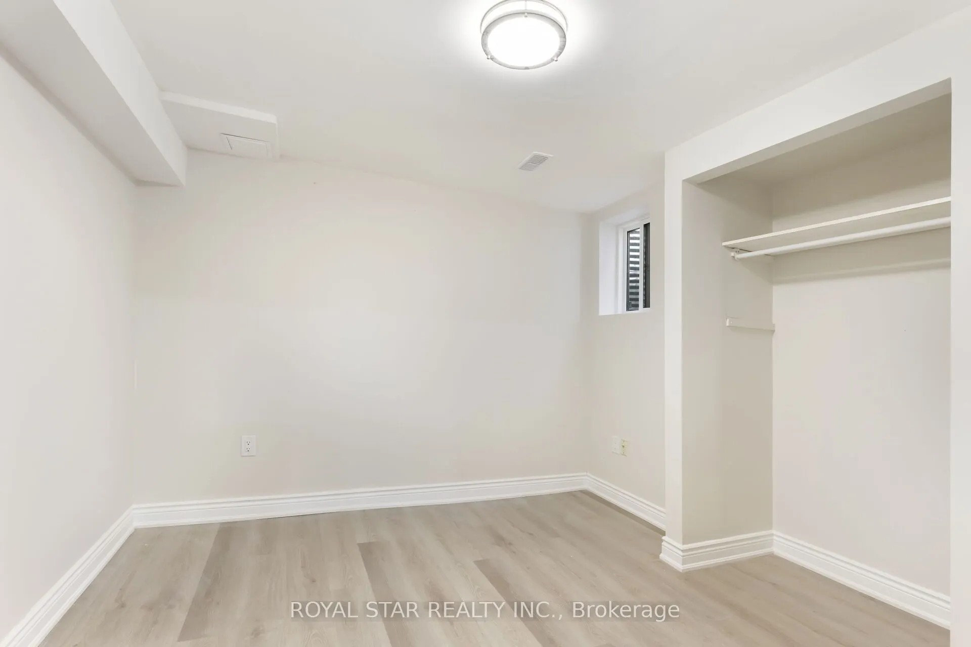 97 Banting Crescent