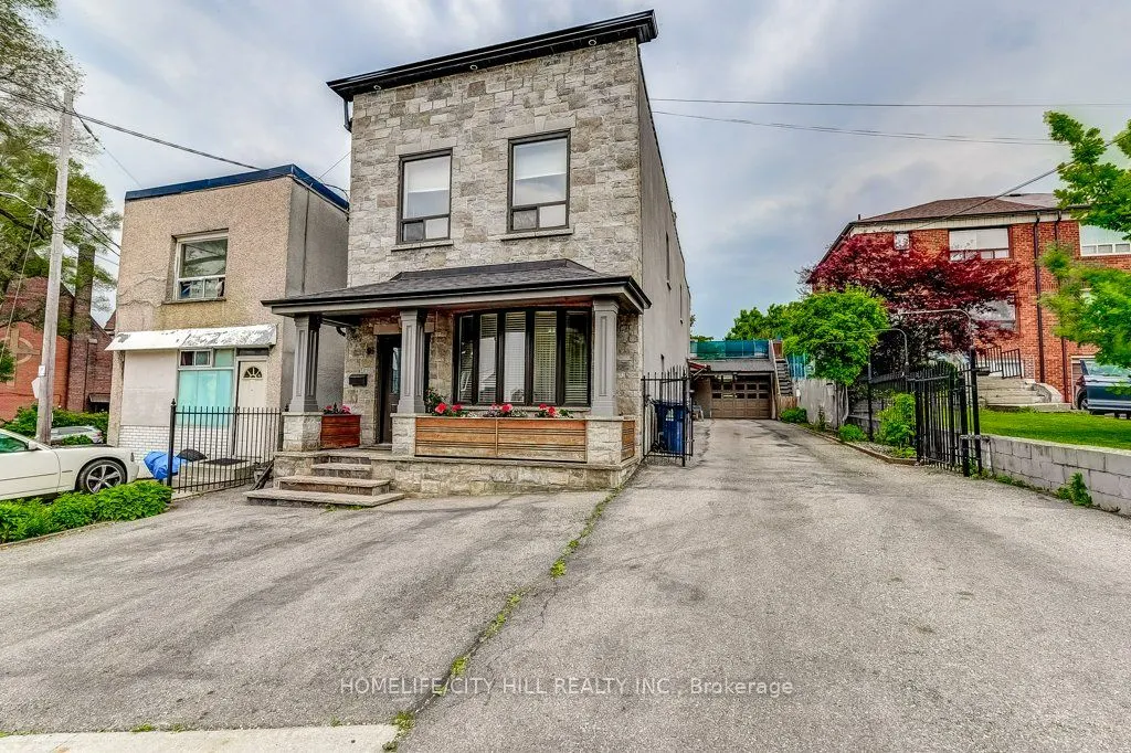 46 Kenora Crescent