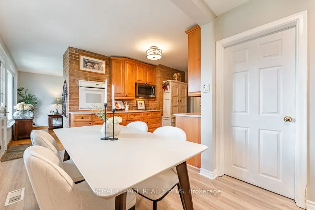 27 Sora Drive
