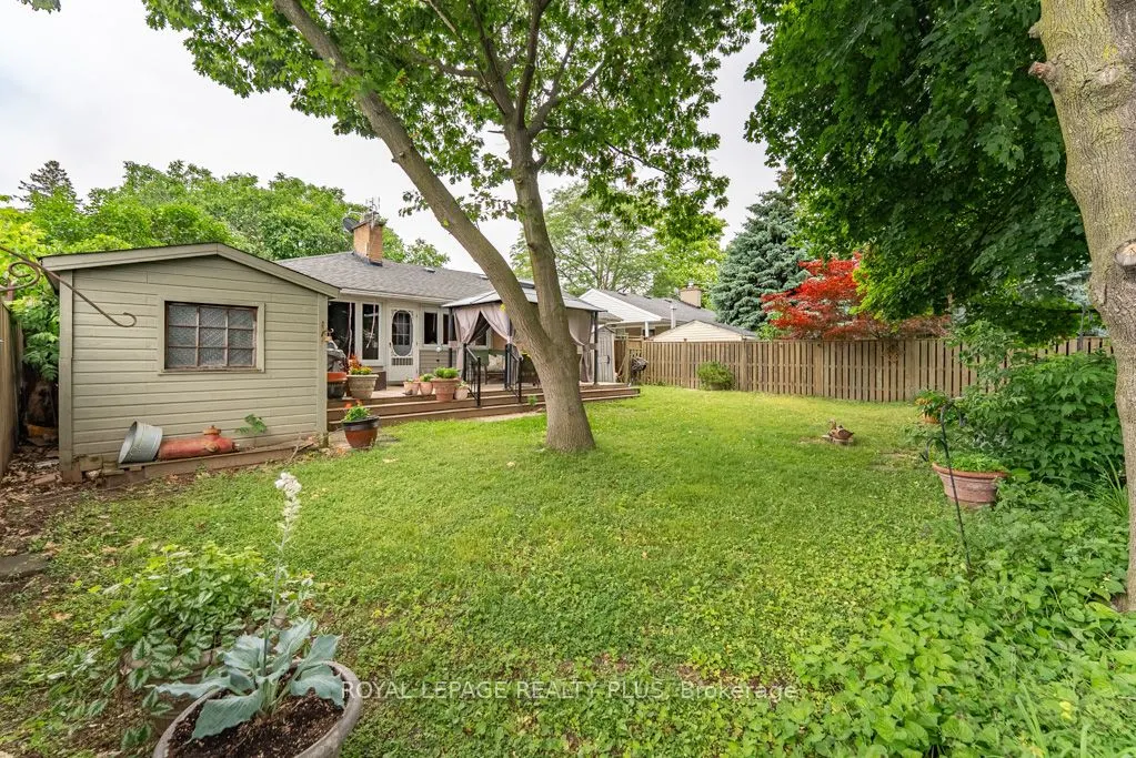 27 Sora Drive