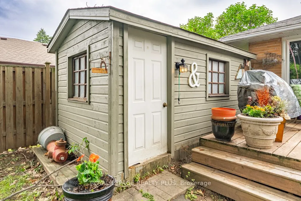 27 Sora Drive