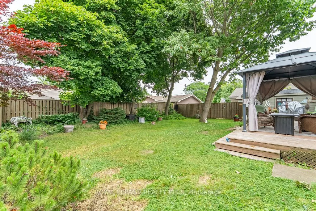 27 Sora Drive