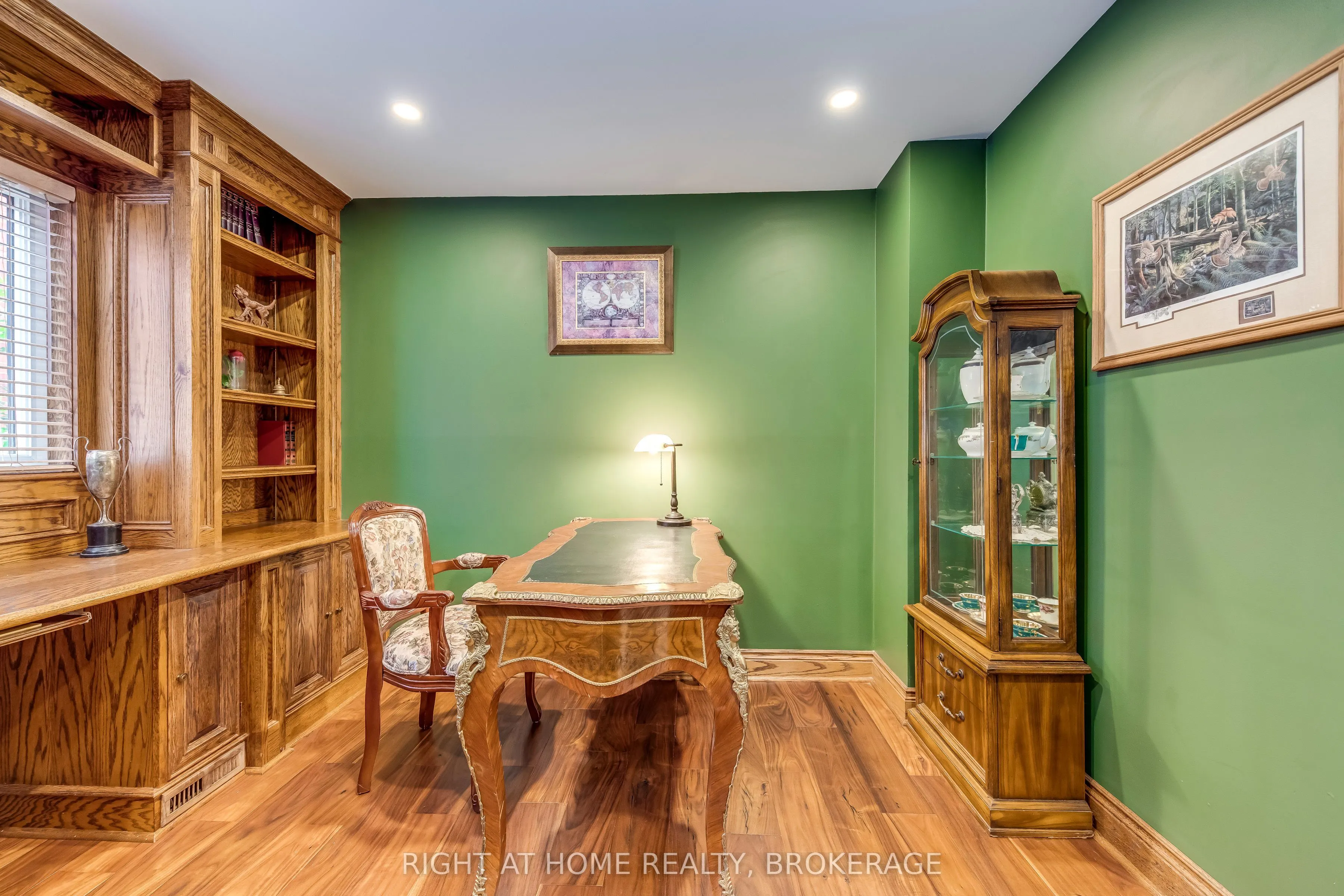 1311 Playter Place