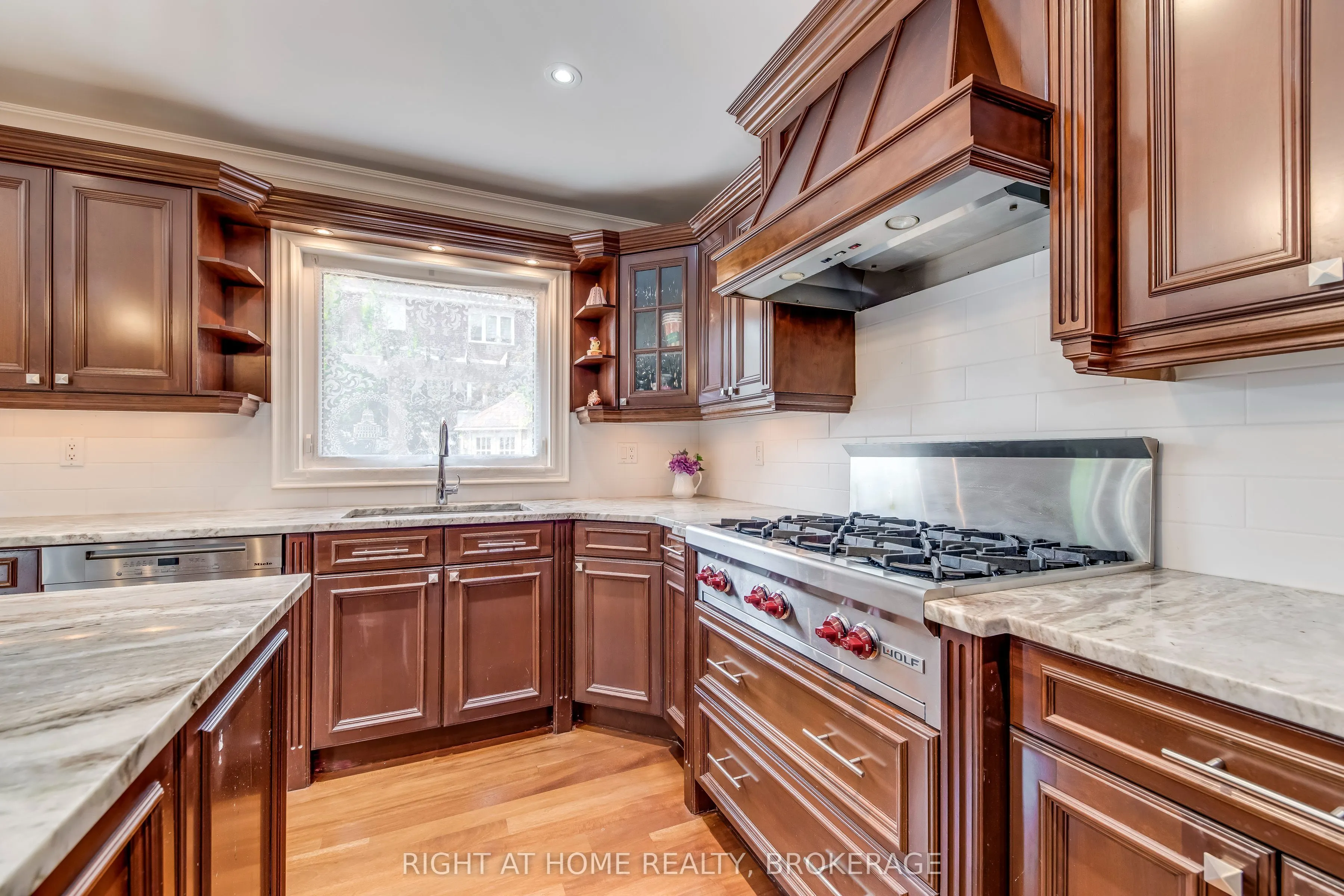 1311 Playter Place