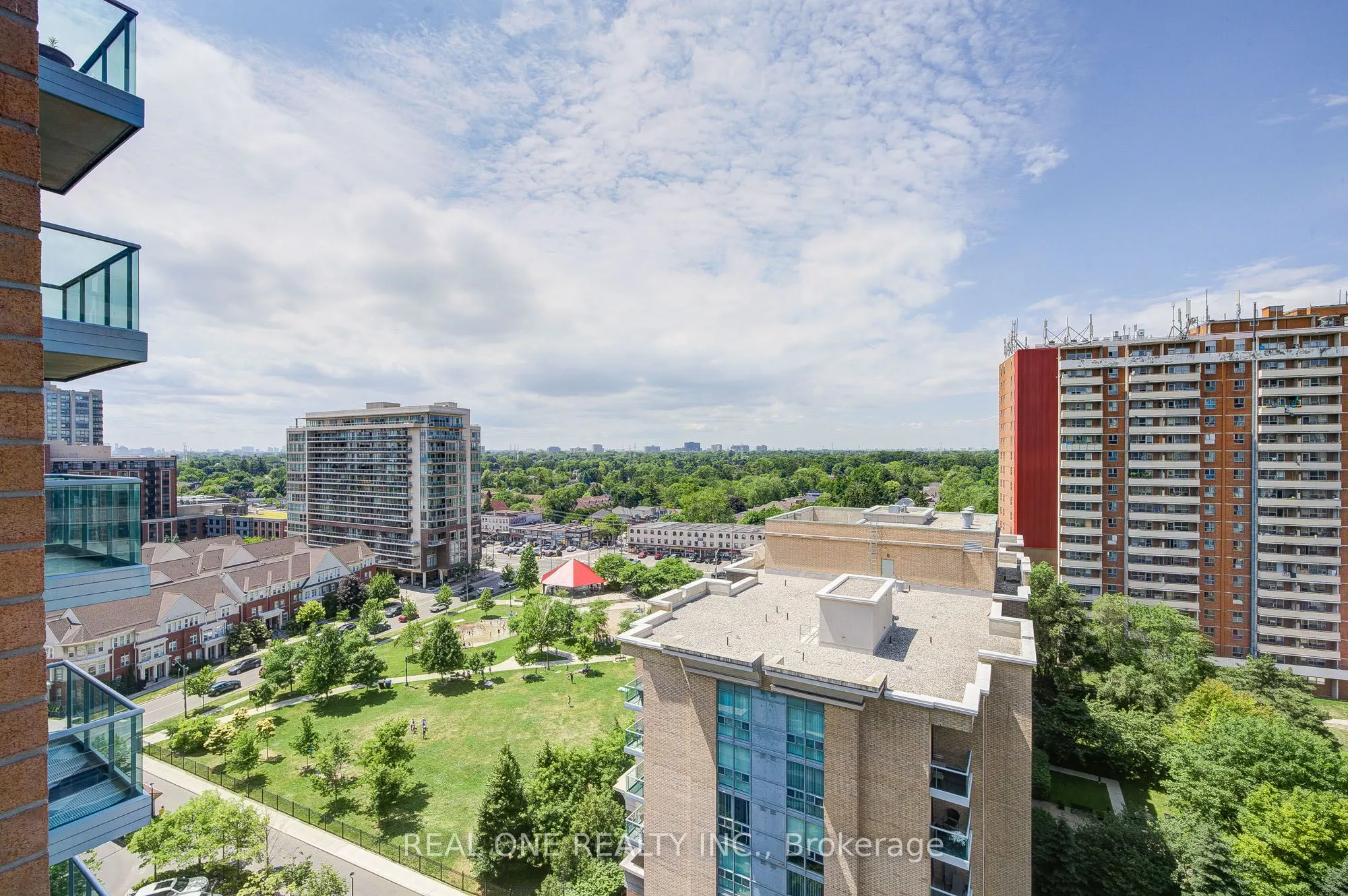15 Michael Power Place, #1507