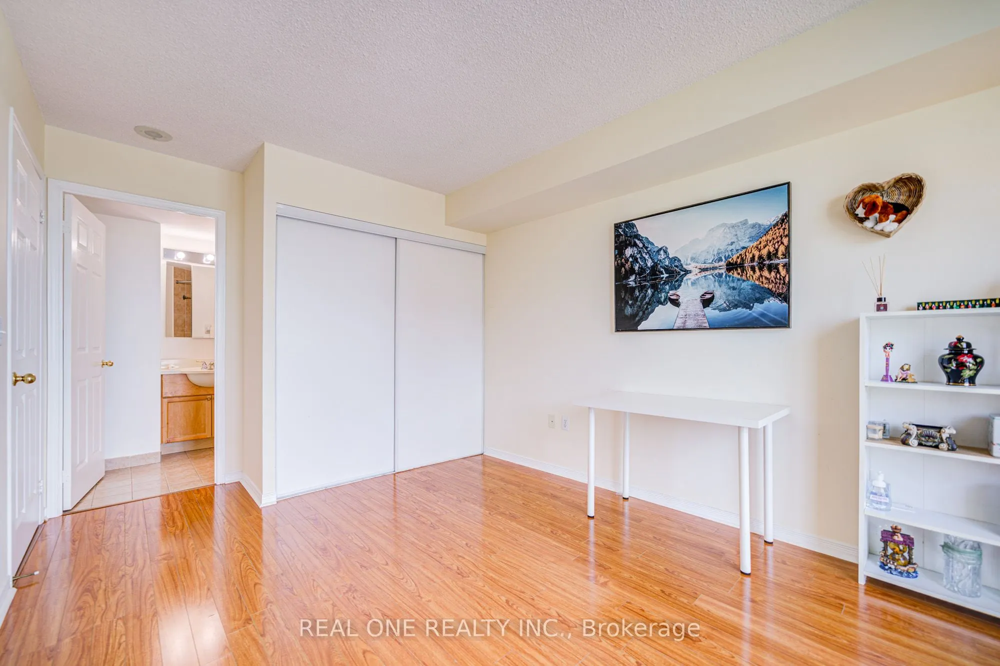 15 Michael Power Place, #1507