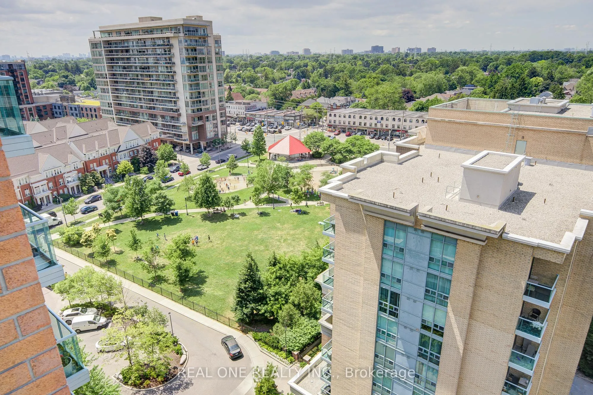 15 Michael Power Place, #1507