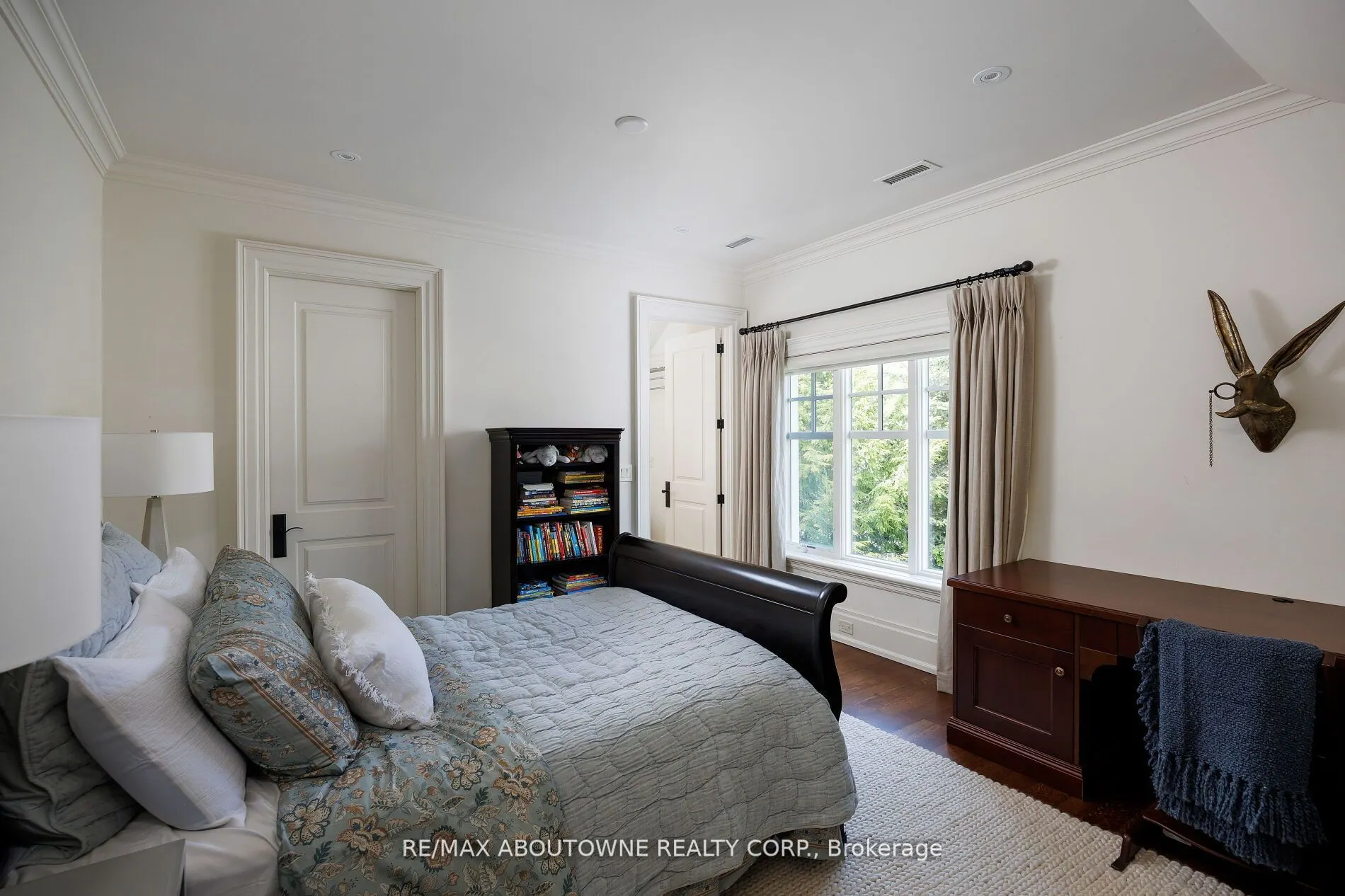 64 Brentwood Road