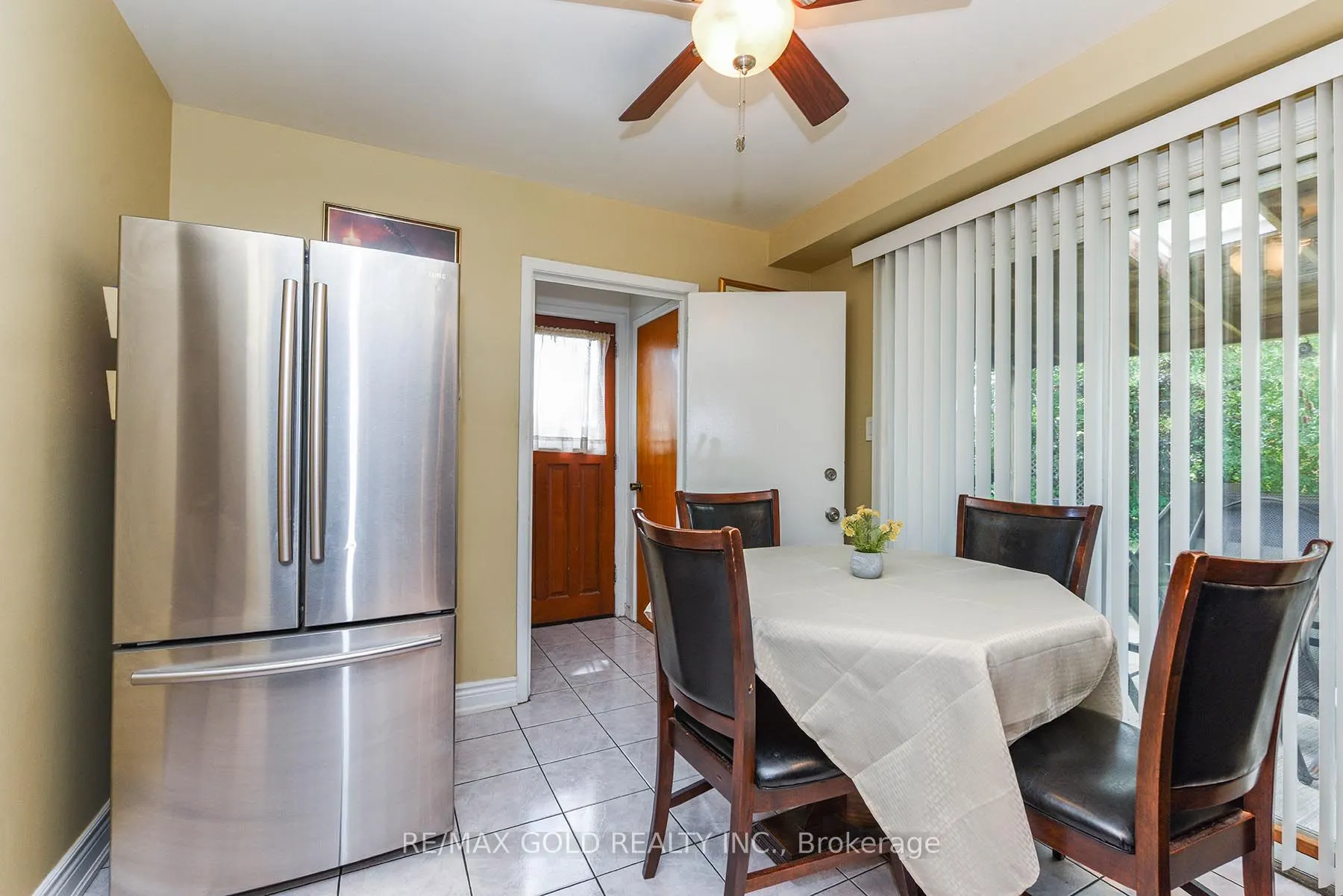 3507 Laddie Crescent