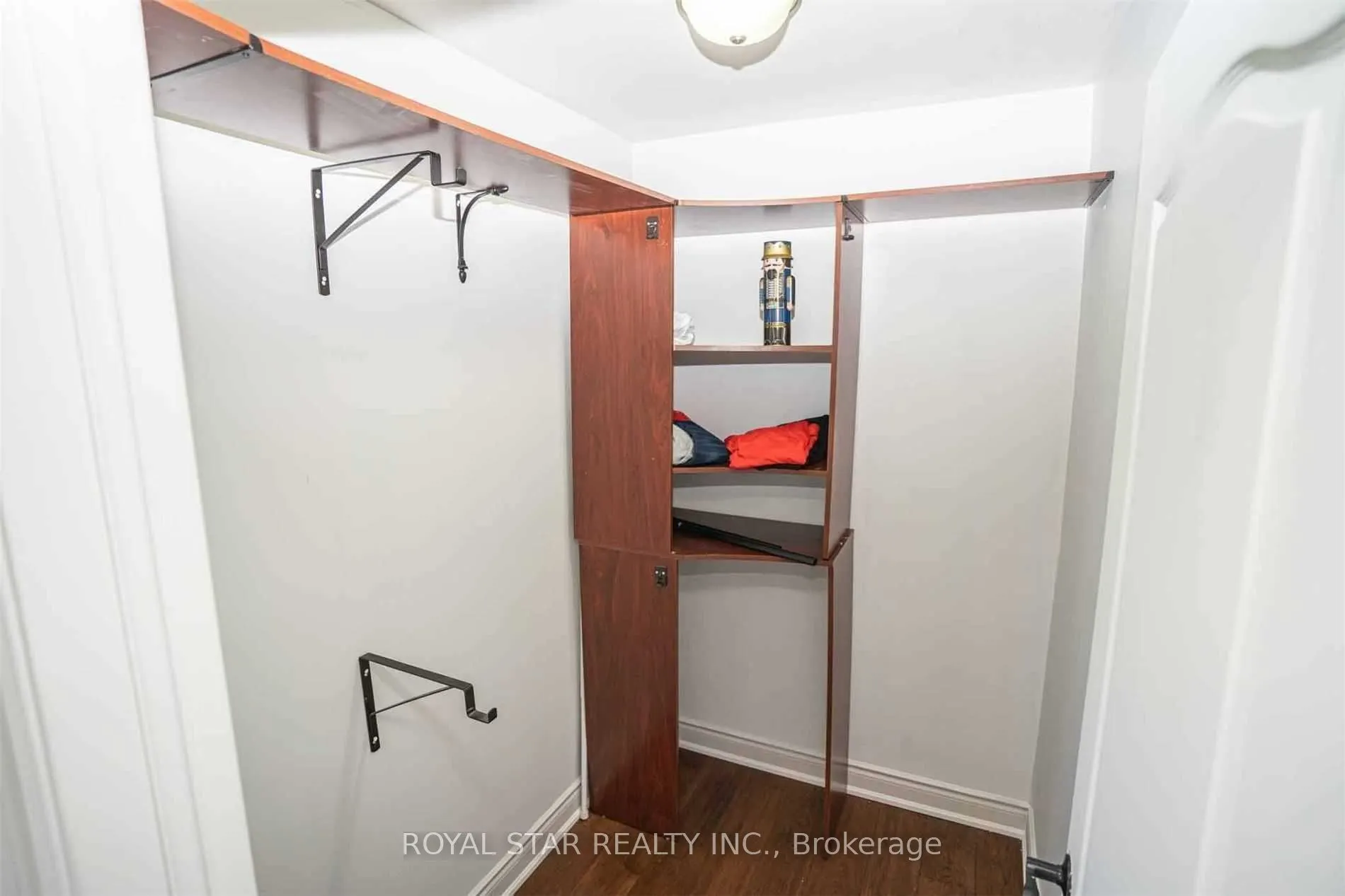 468 Mayfield Road