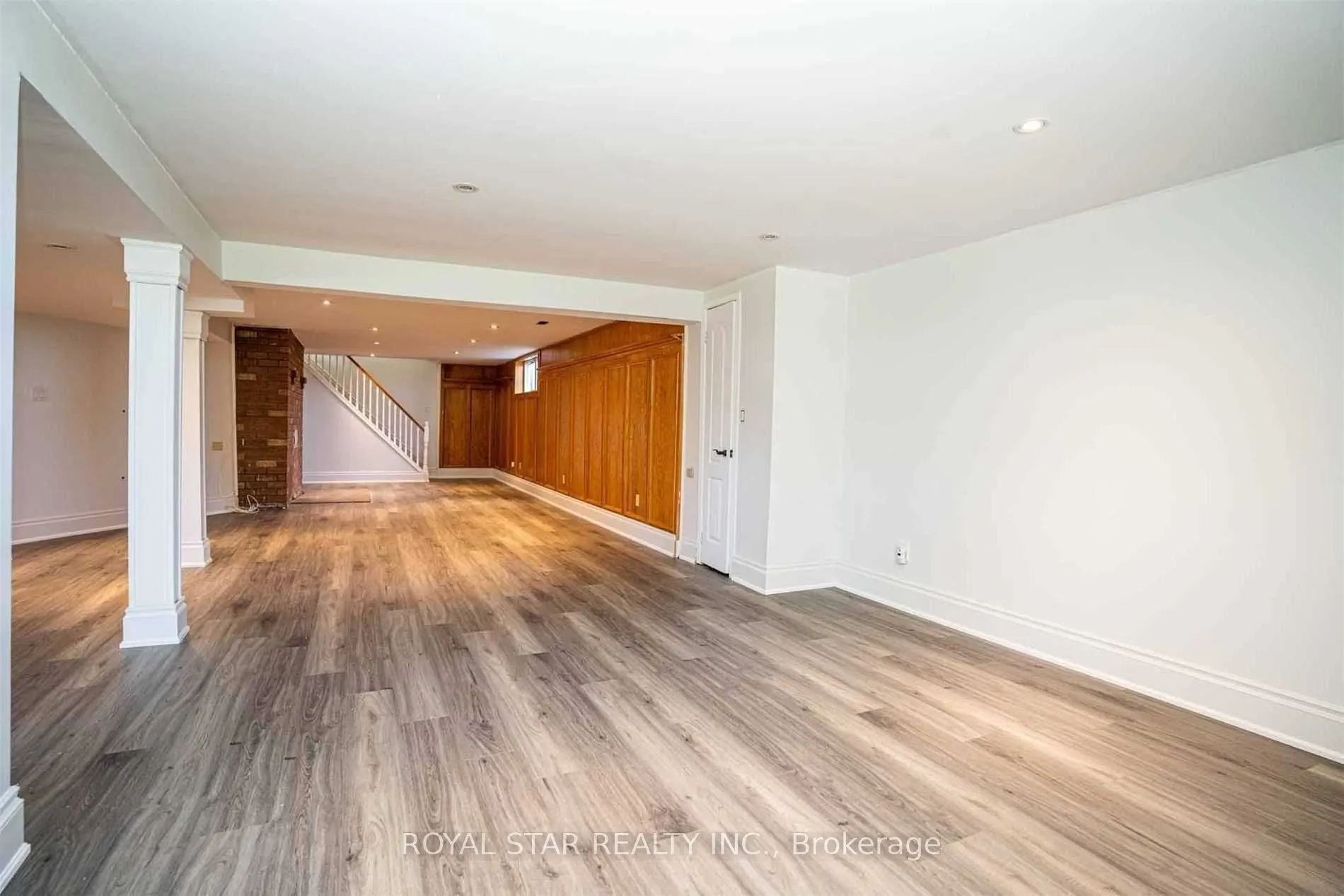 468 Mayfield Road