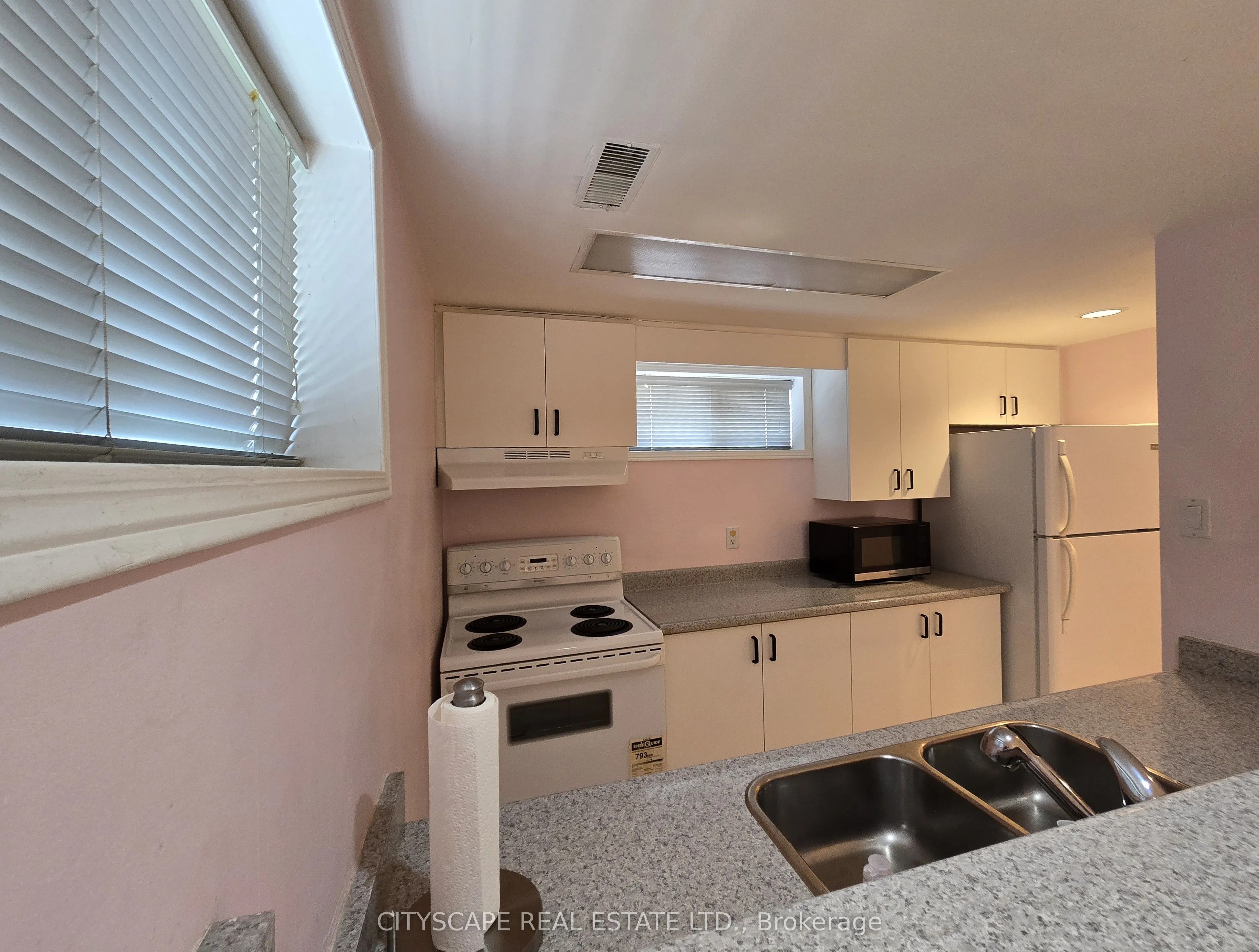 1 Letchworth Crescent