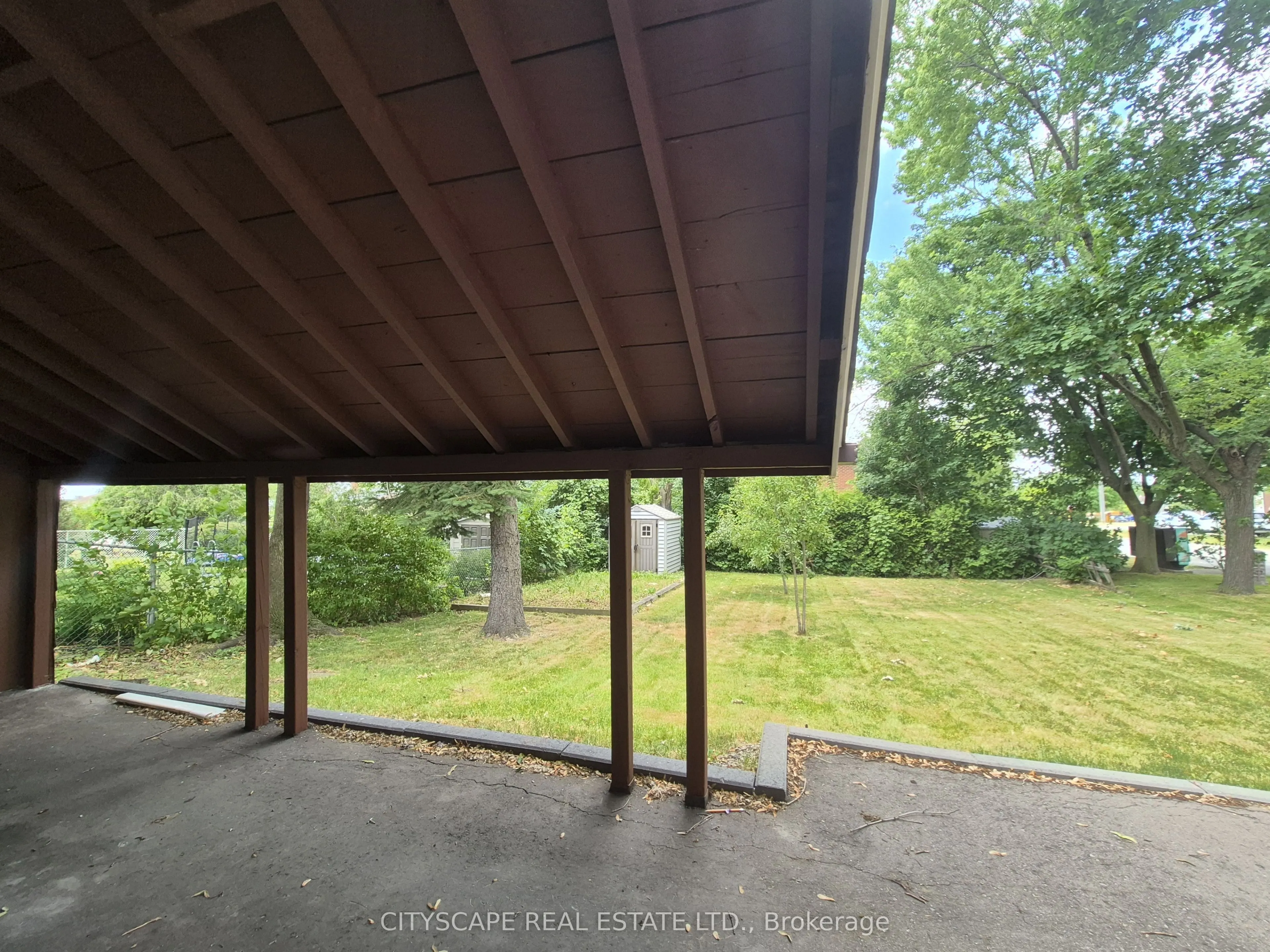 1 Letchworth Crescent