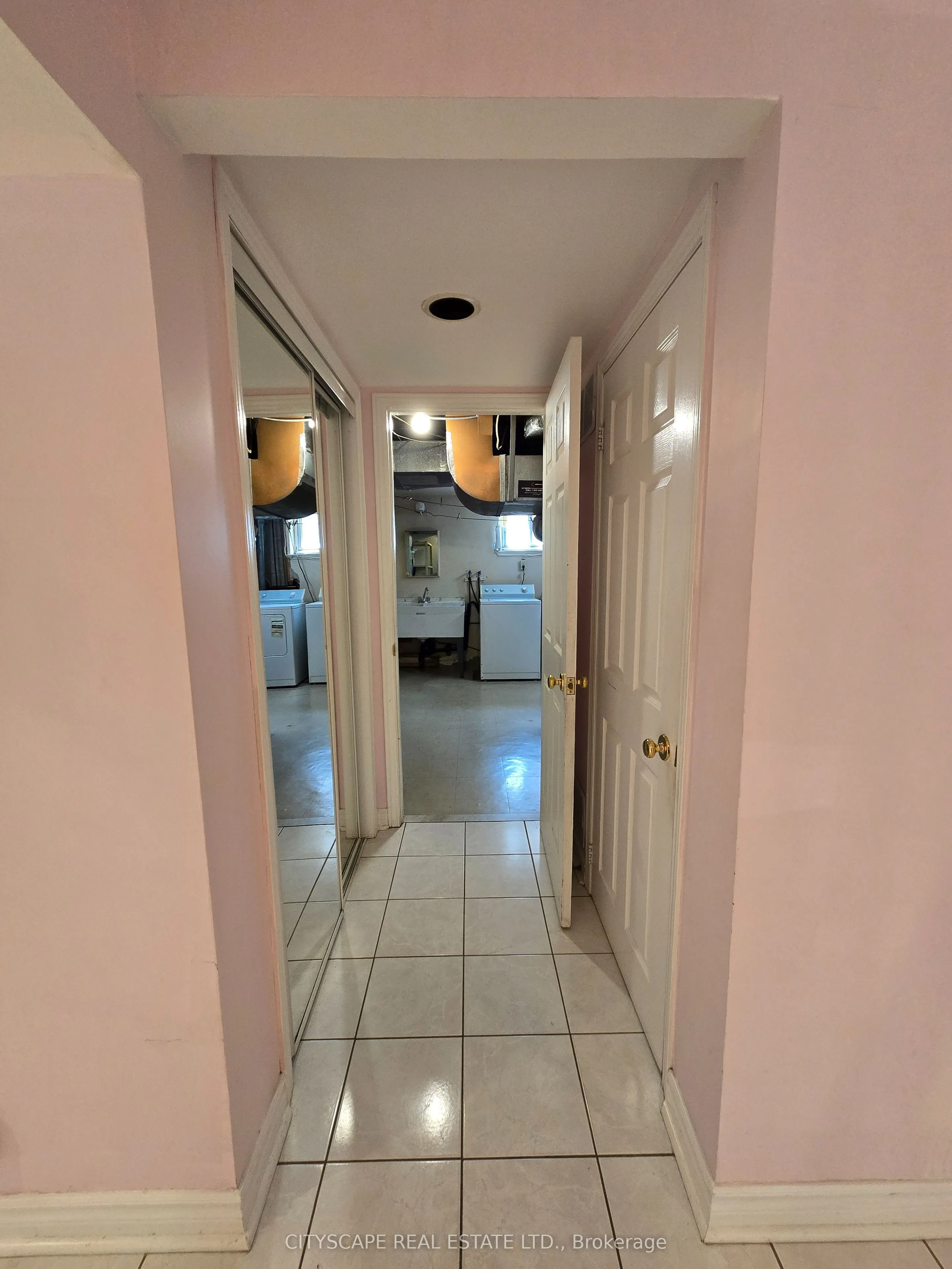 1 Letchworth Crescent