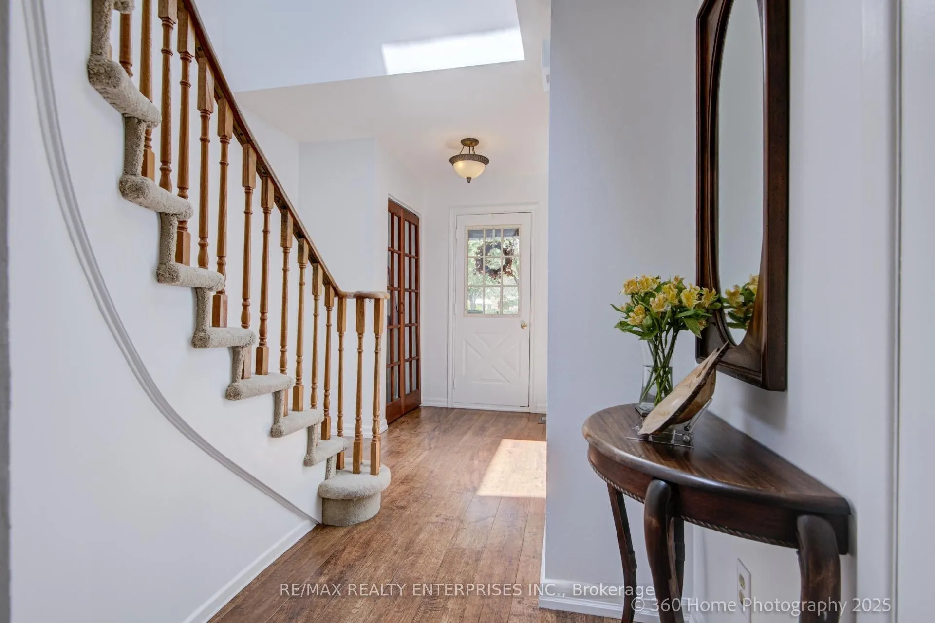 4425 Sawmill Valley Drive