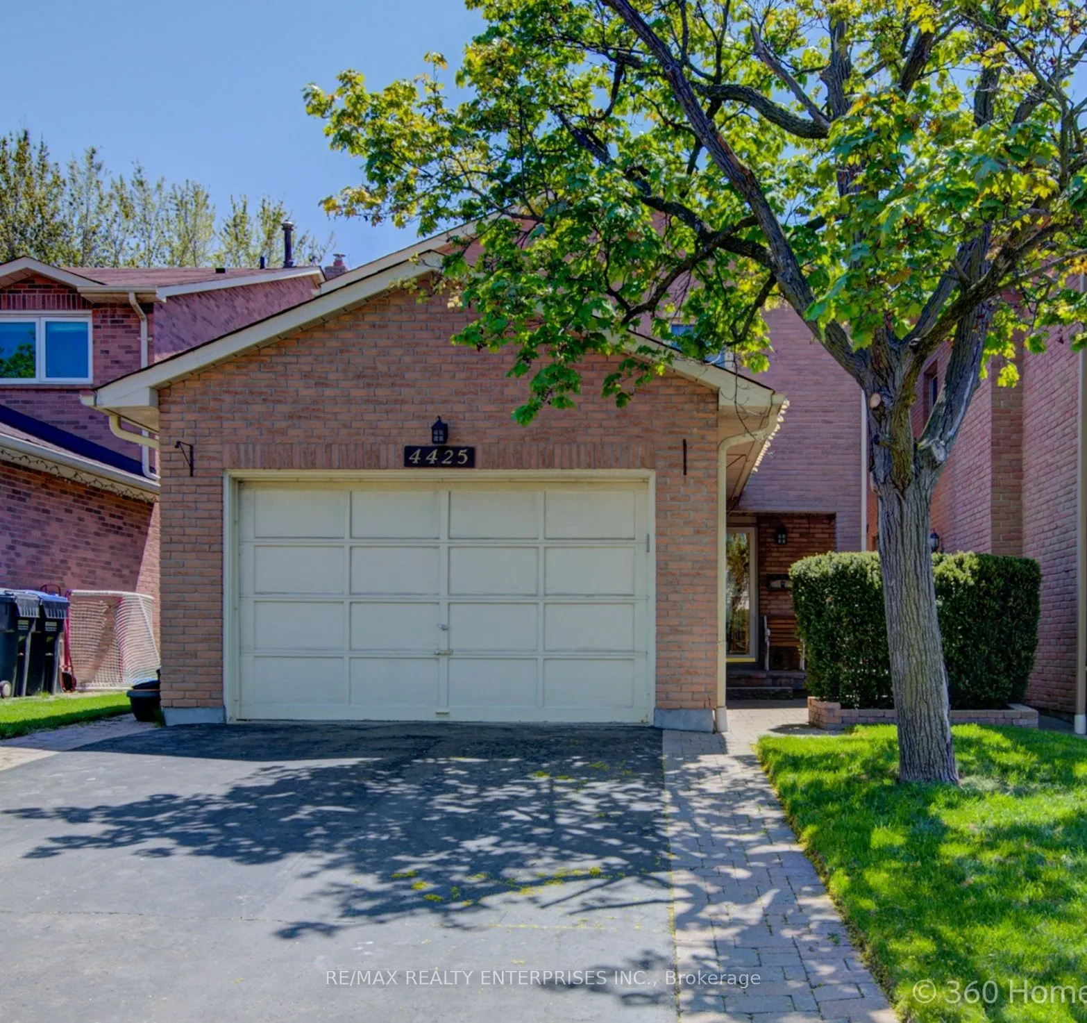 4425 Sawmill Valley Drive