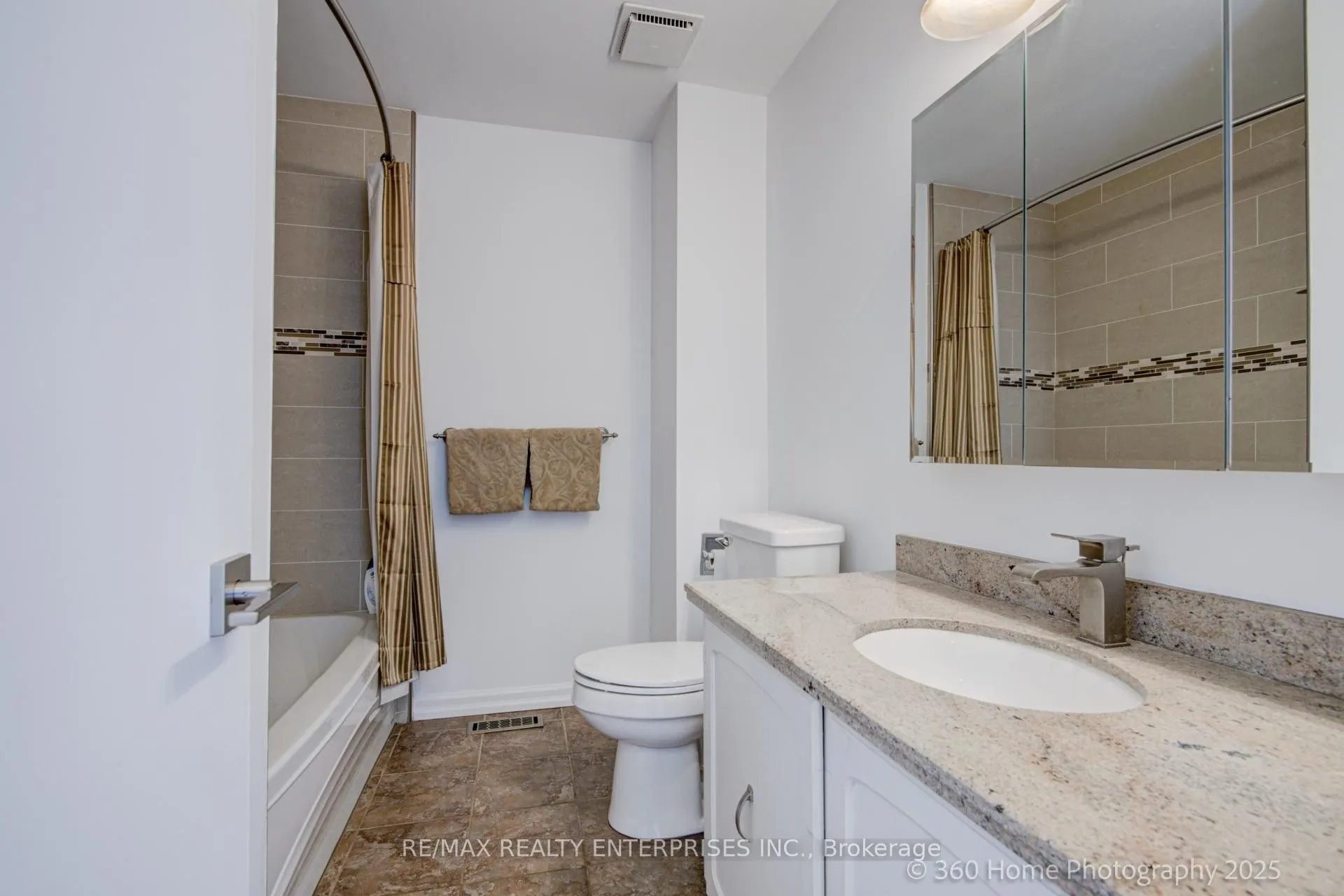 4425 Sawmill Valley Drive