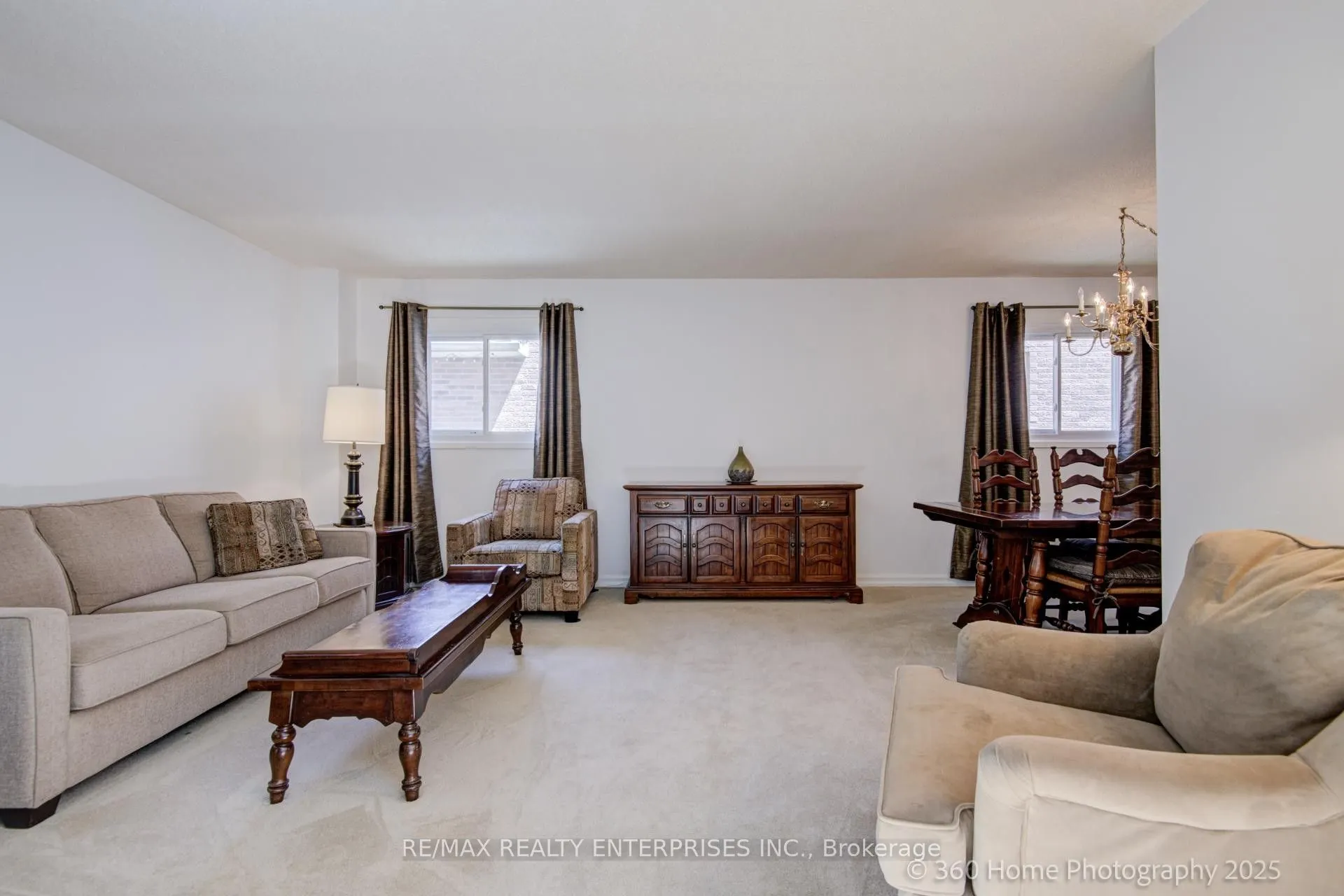 4425 Sawmill Valley Drive