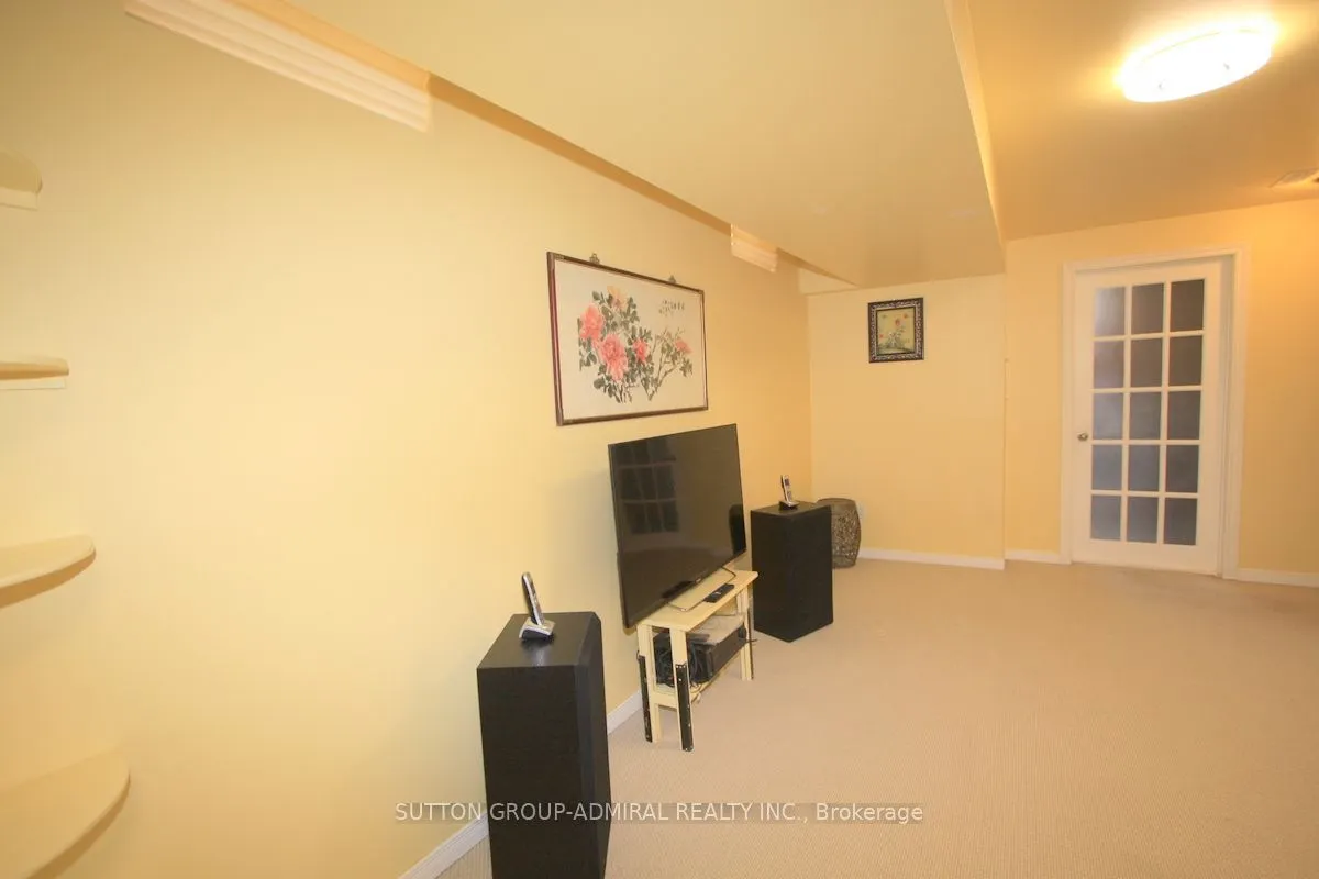 5868 Blue Spruce Avenue