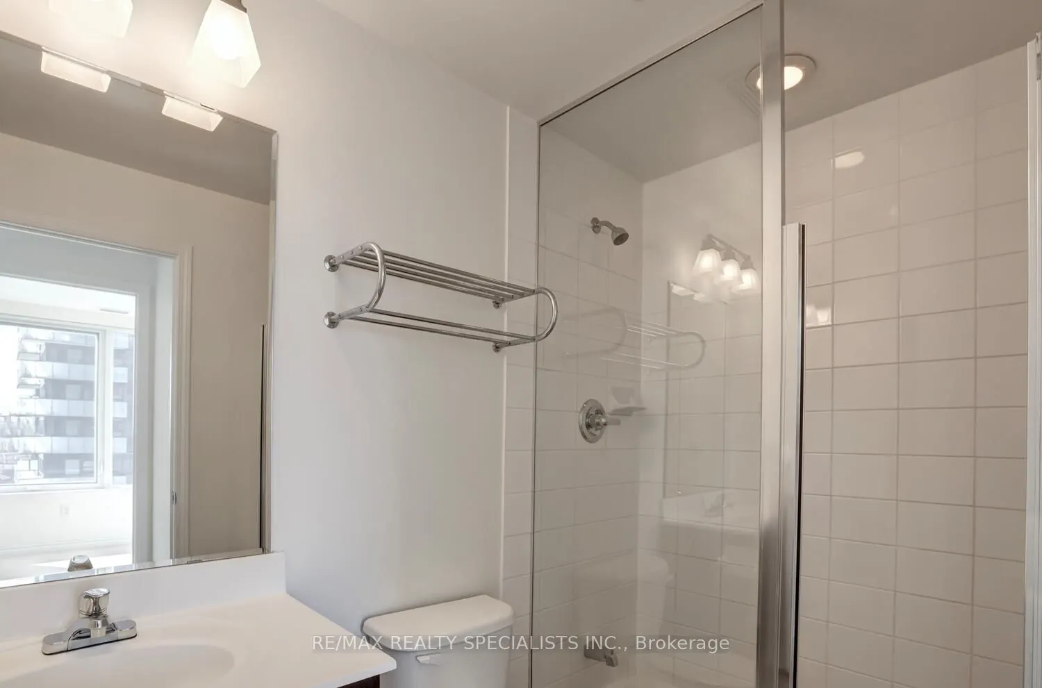 385 Prince Of Wales Drive, #1111