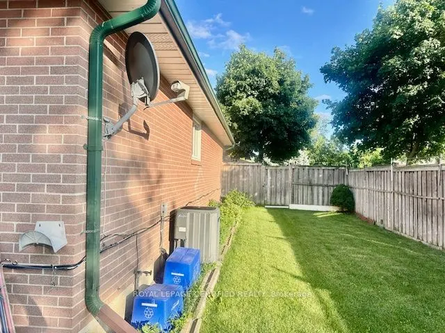 36 Watson Crescent