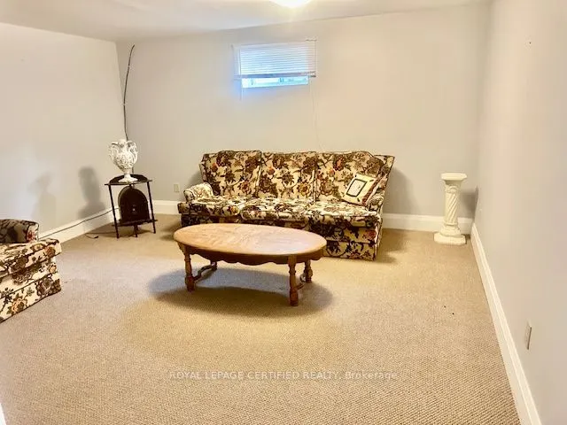 36 Watson Crescent