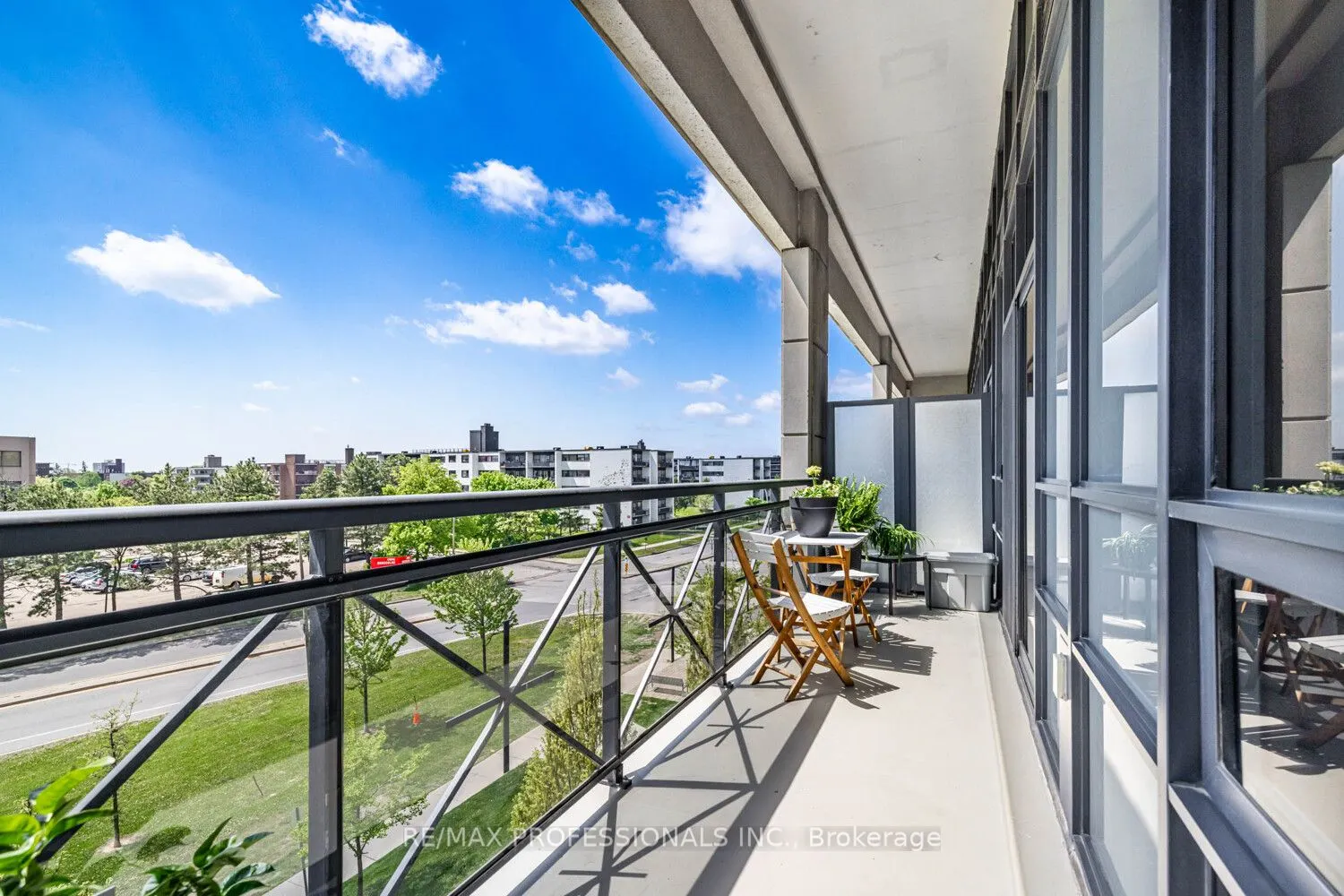 6 Eva Road, #205