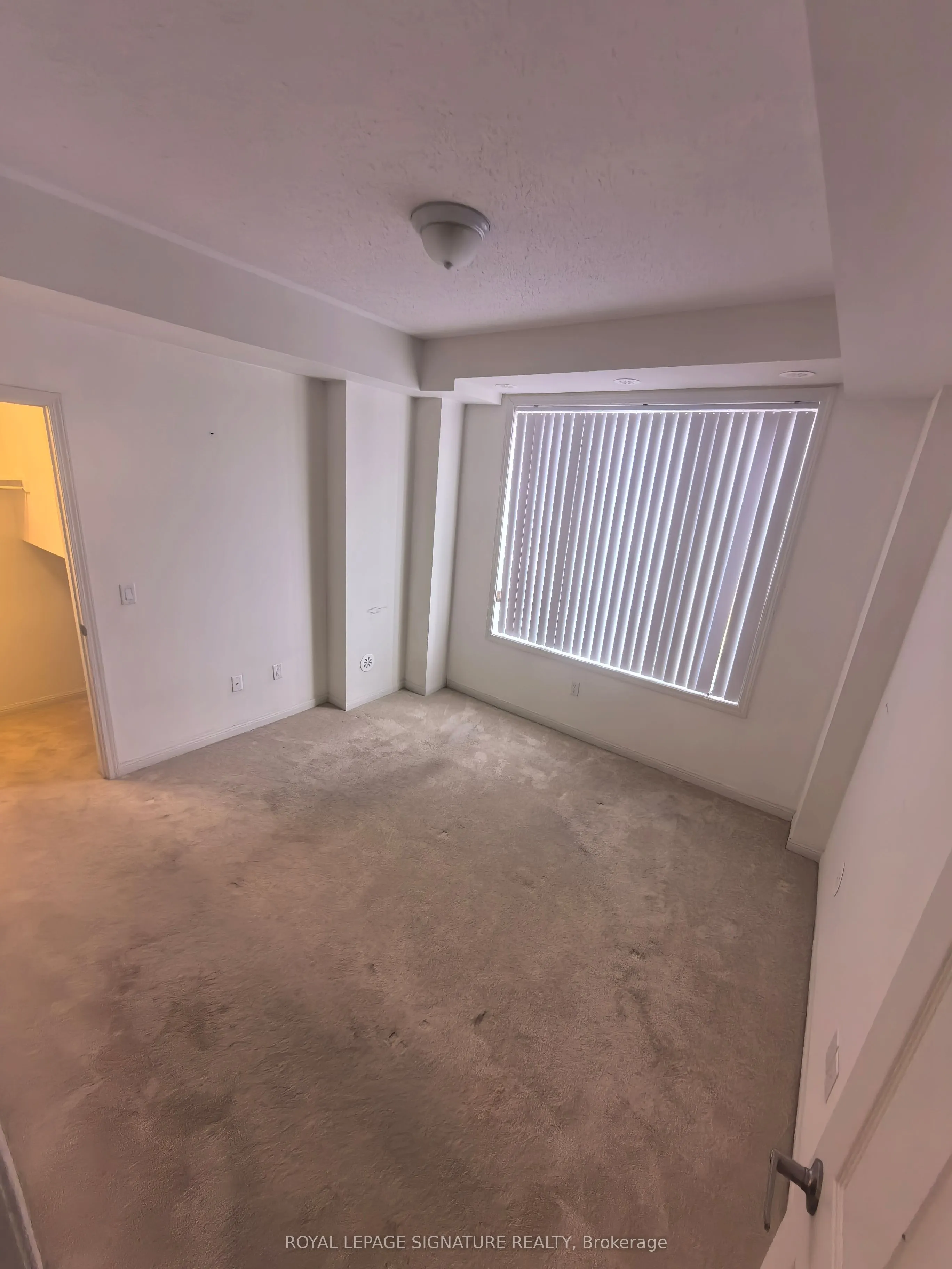 1 Beckenrose Court, #68