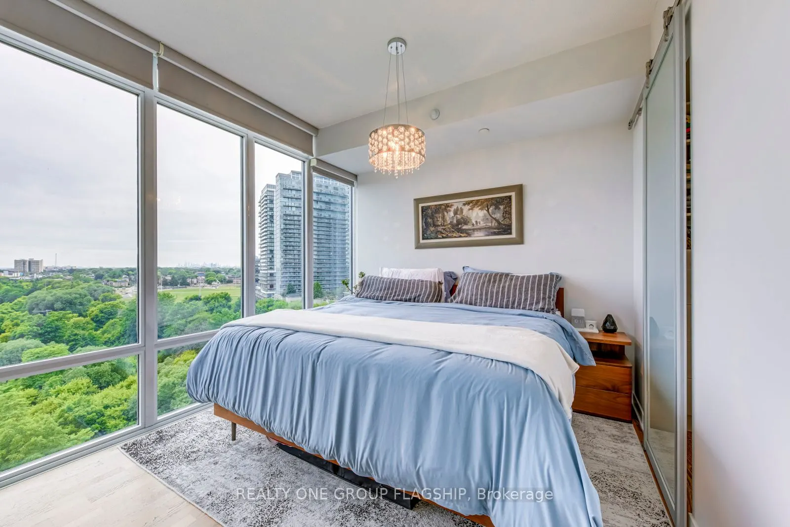 88 Park Lawn Road, #1105