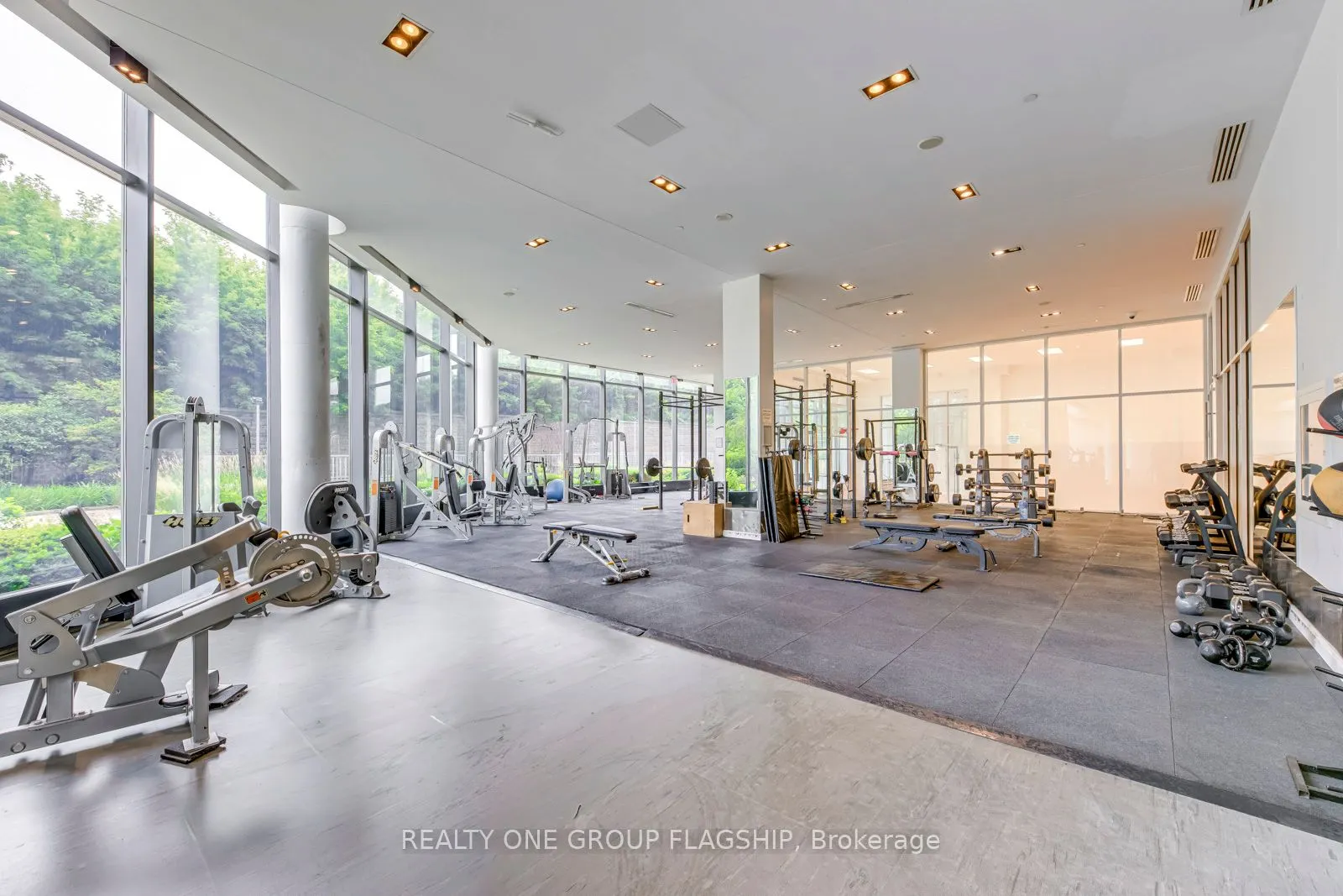 88 Park Lawn Road, #1105