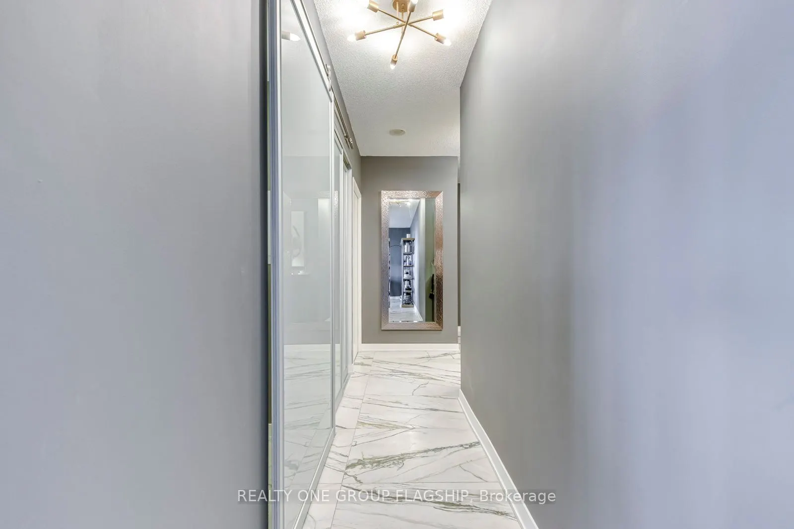 88 Park Lawn Road, #1105