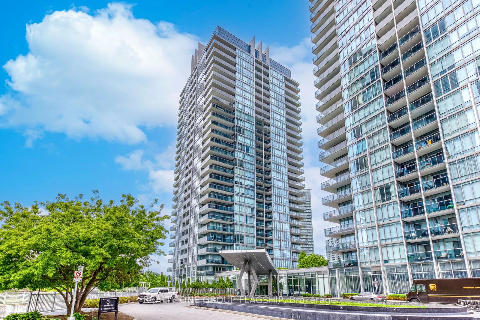 88 Park Lawn Road, #1105