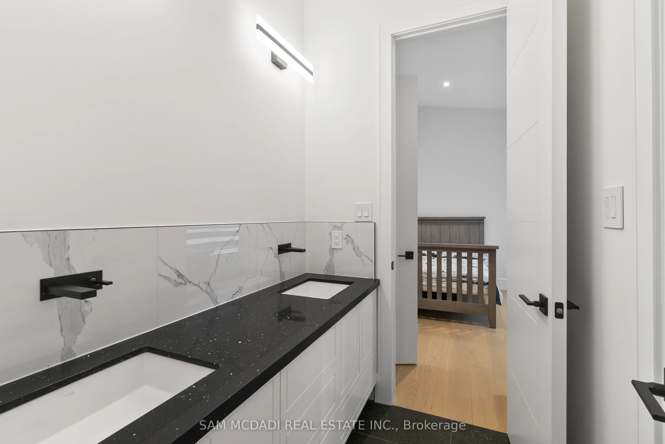 46 Cobblehill Road