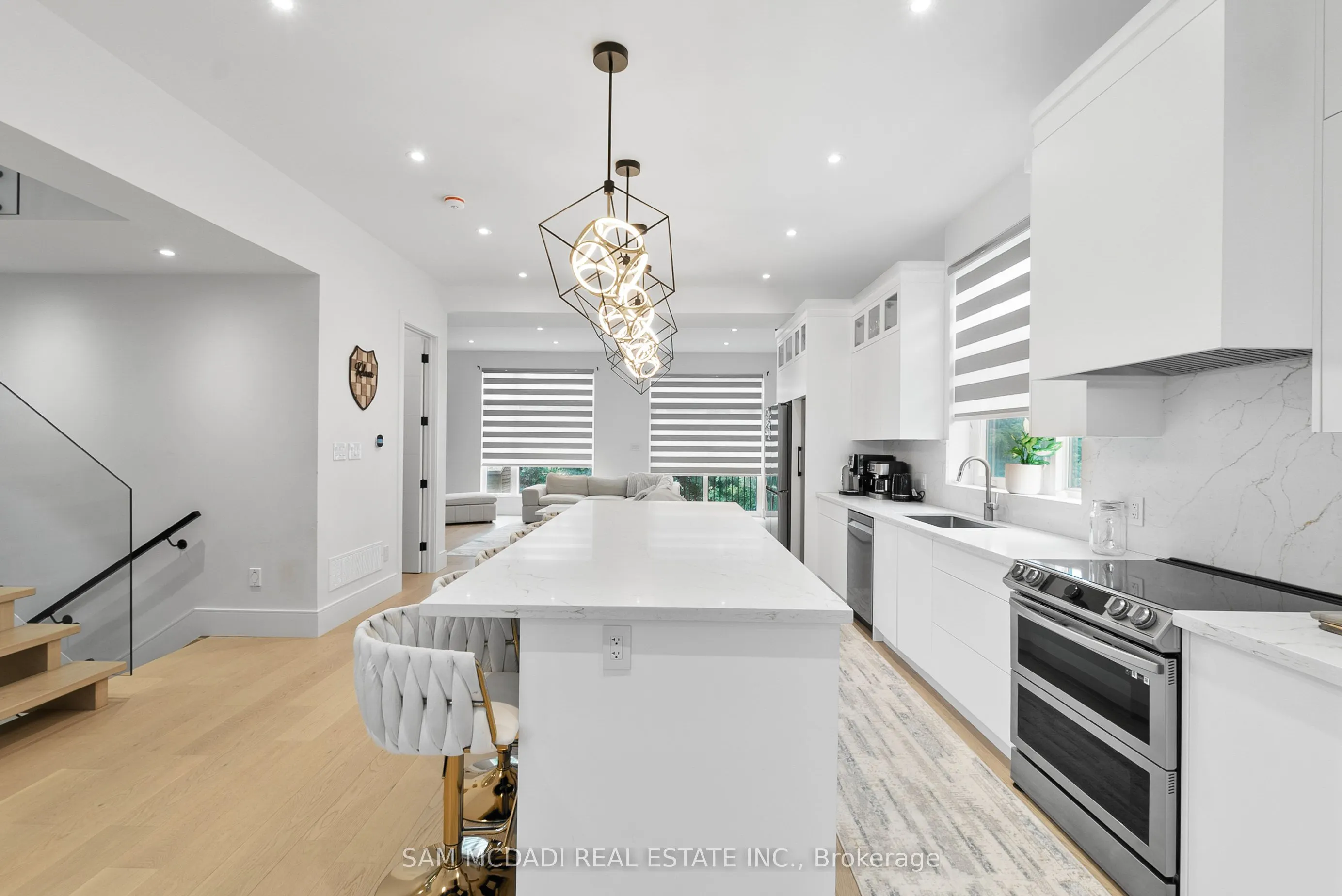 46 Cobblehill Road