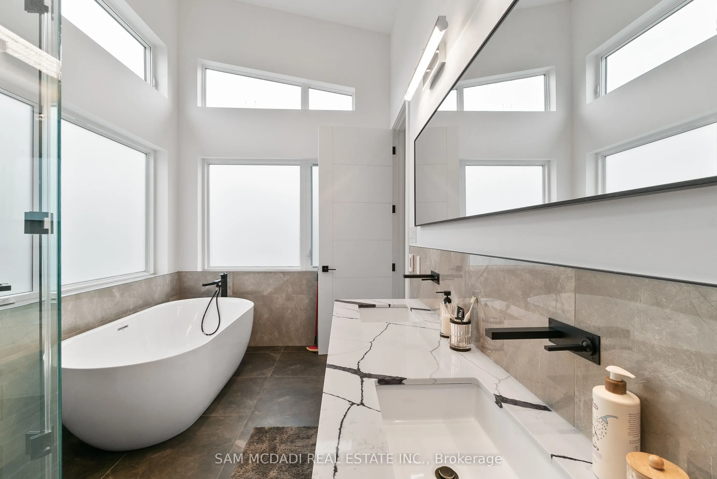 46 Cobblehill Road