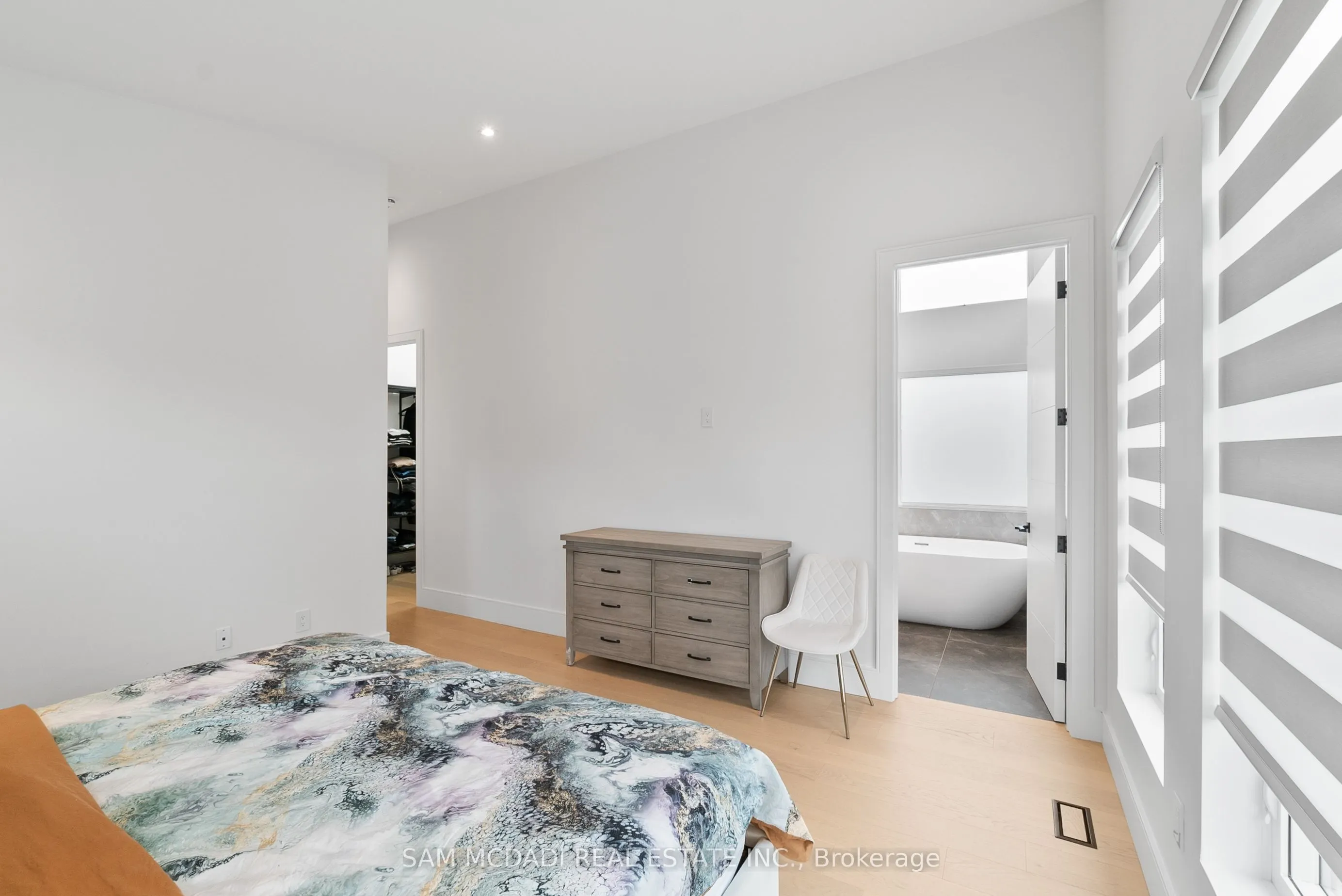46 Cobblehill Road