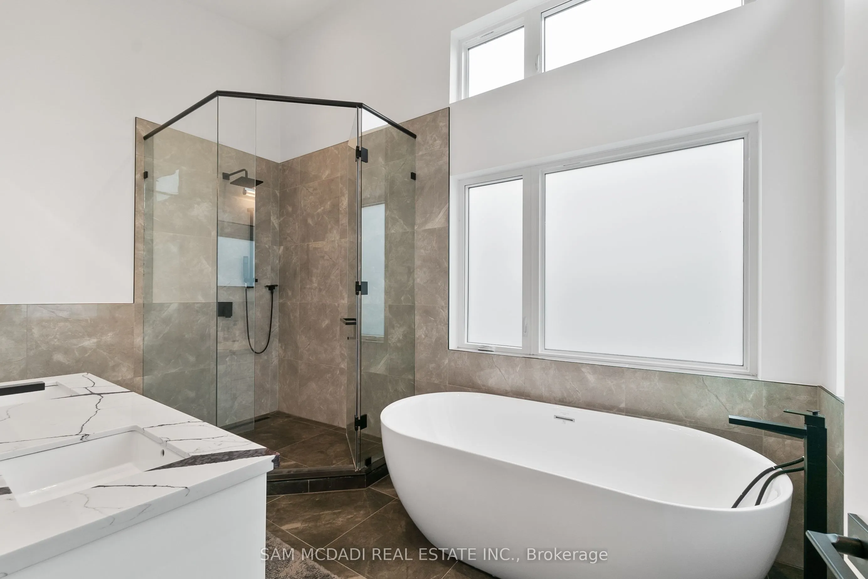 46 Cobblehill Road