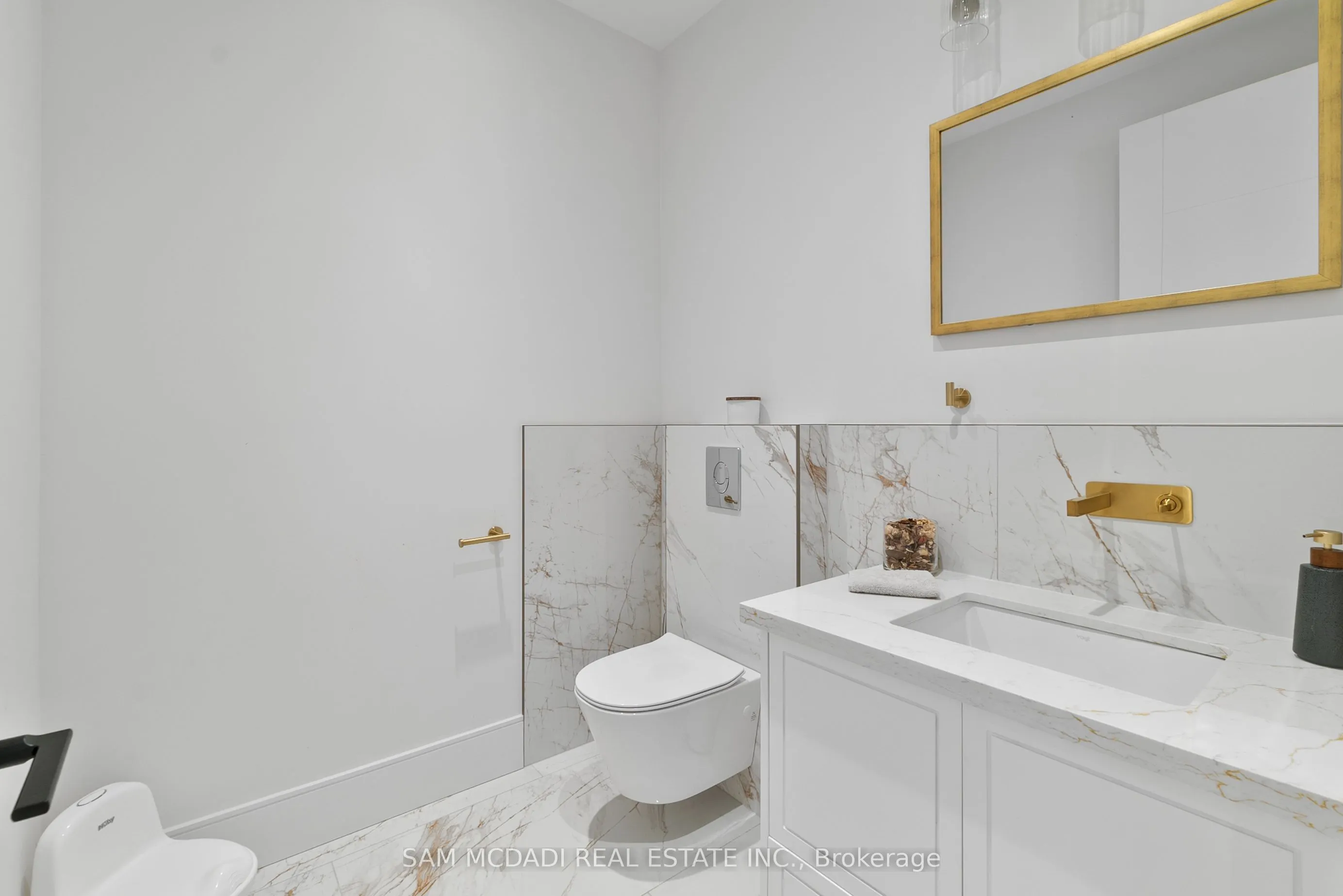 46 Cobblehill Road