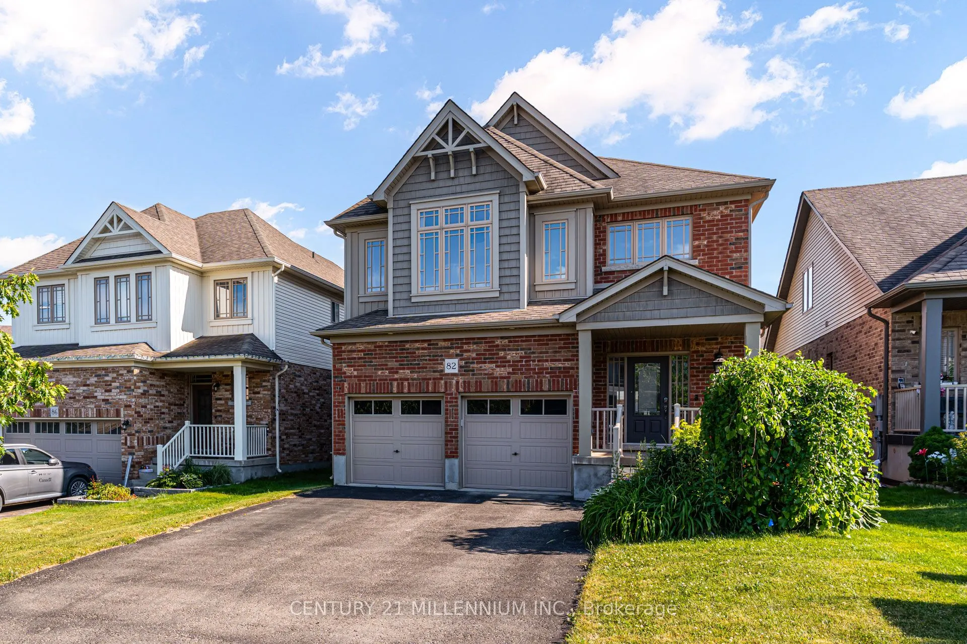 82 Wardlaw Avenue