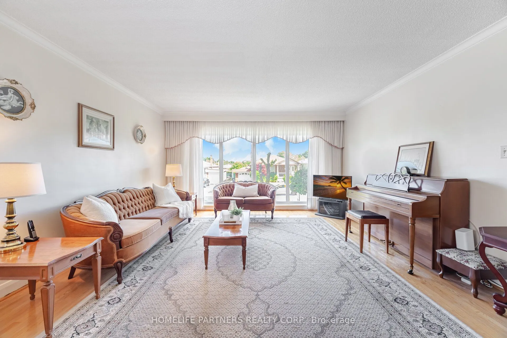 91 Denbigh Crescent