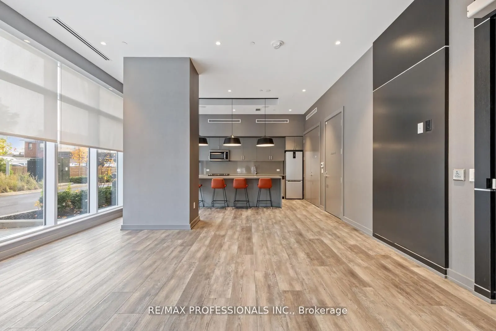 10 Wilby Crescent, #1603