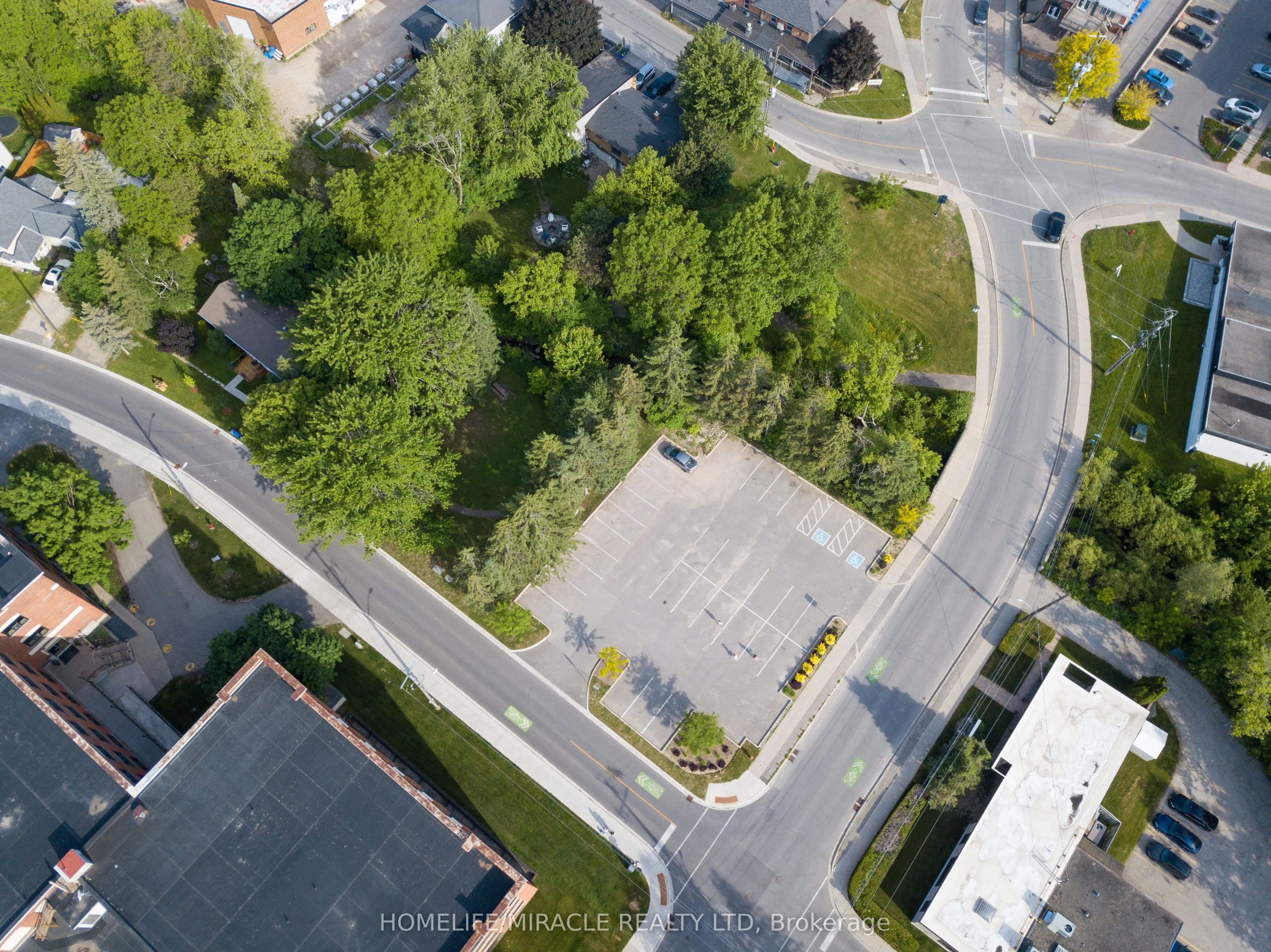 25 Mill Street