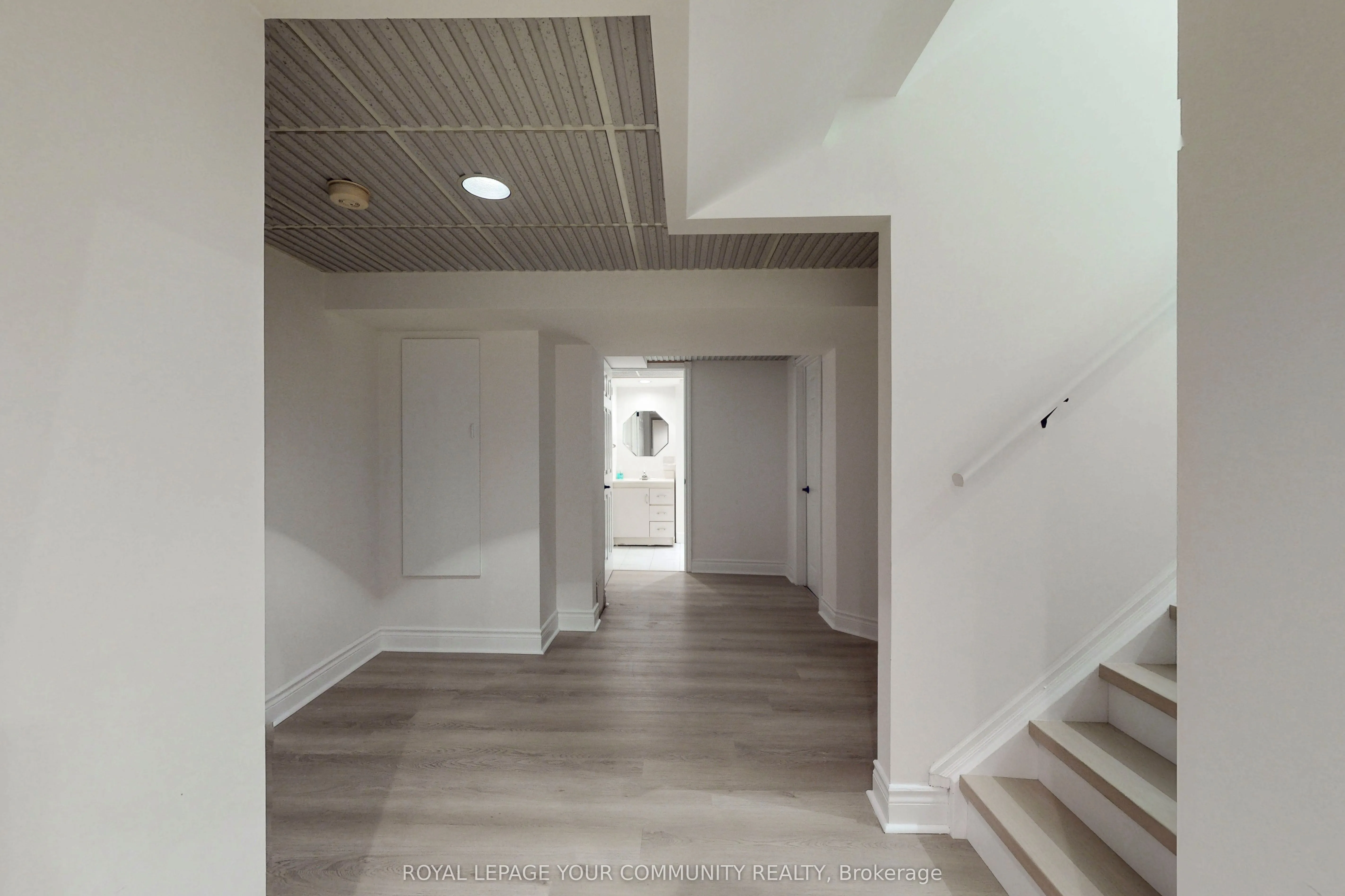 5158 Sundial Court
