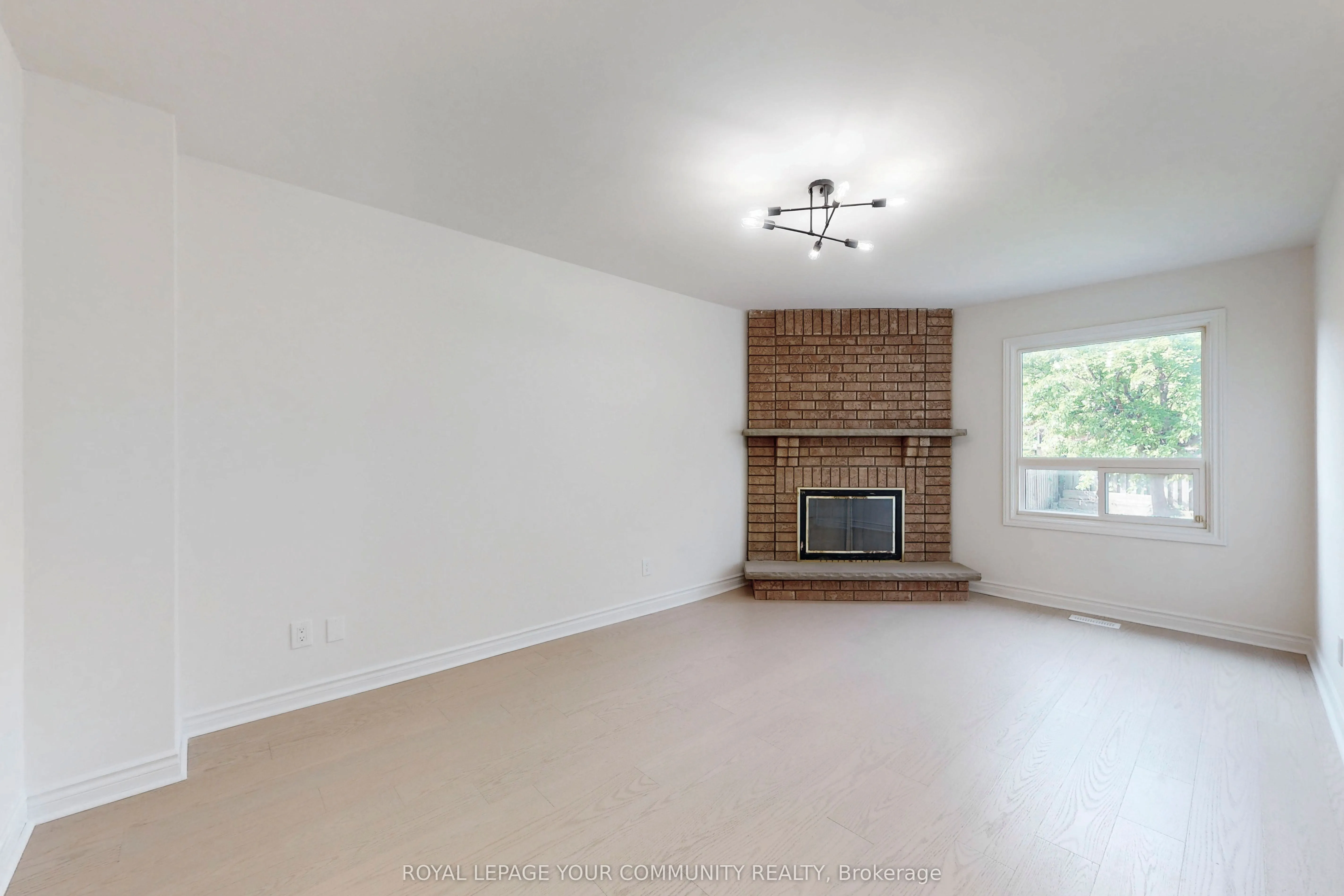 5158 Sundial Court