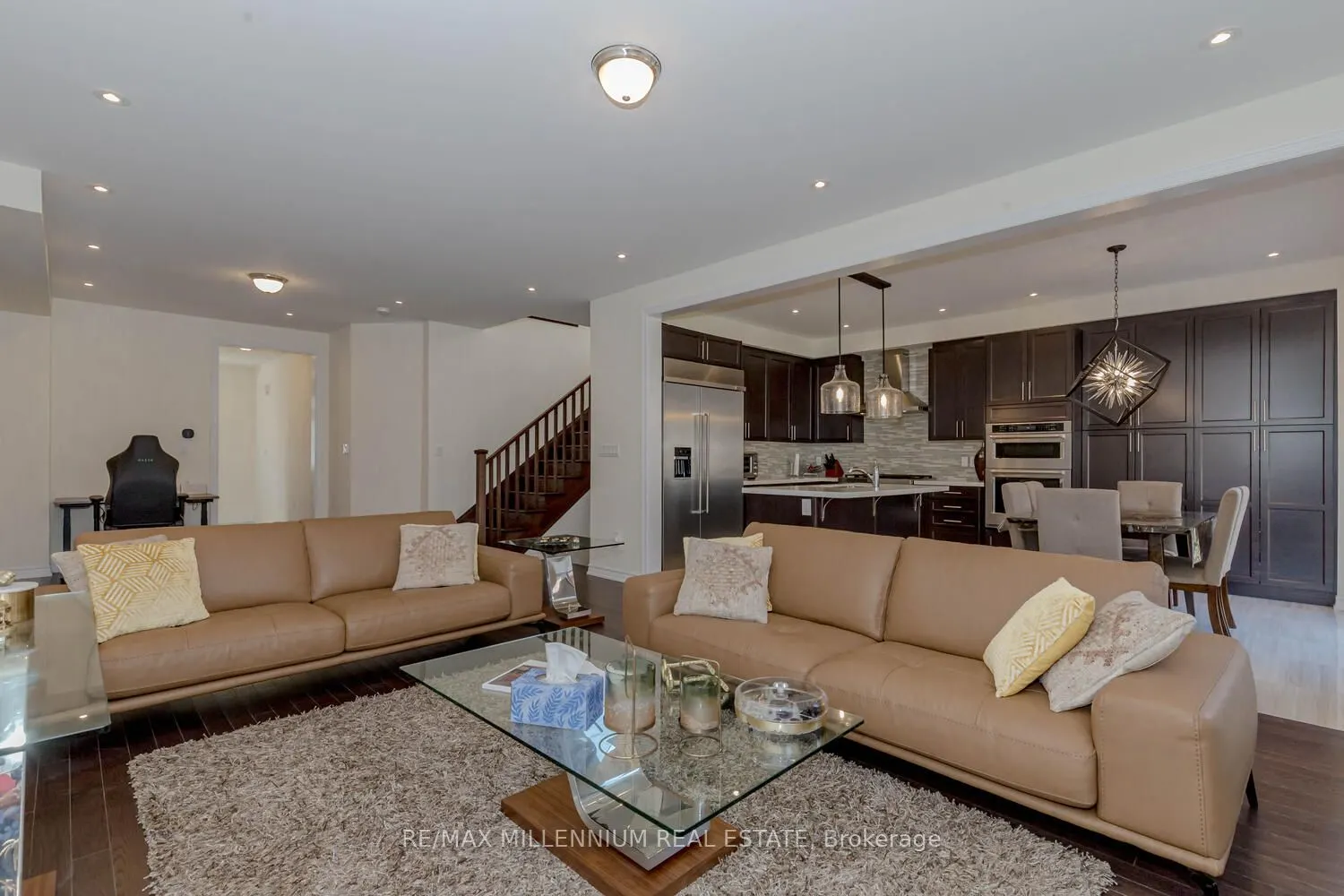 639 Bearberry Place