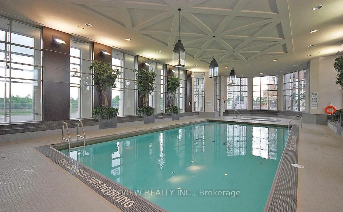 388 Prince of Wales Drive #1604