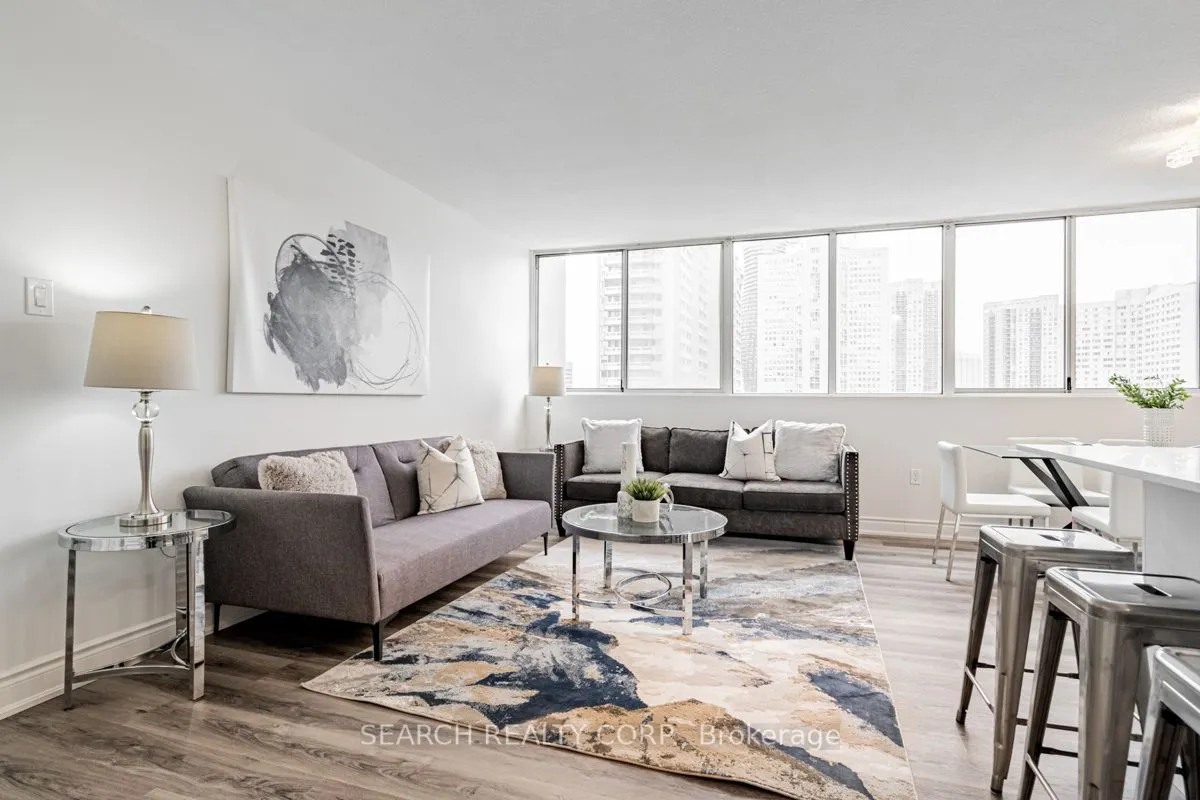 3590 Kaneff Crescent, #1108