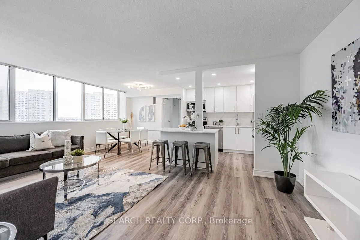 3590 Kaneff Crescent, #1108