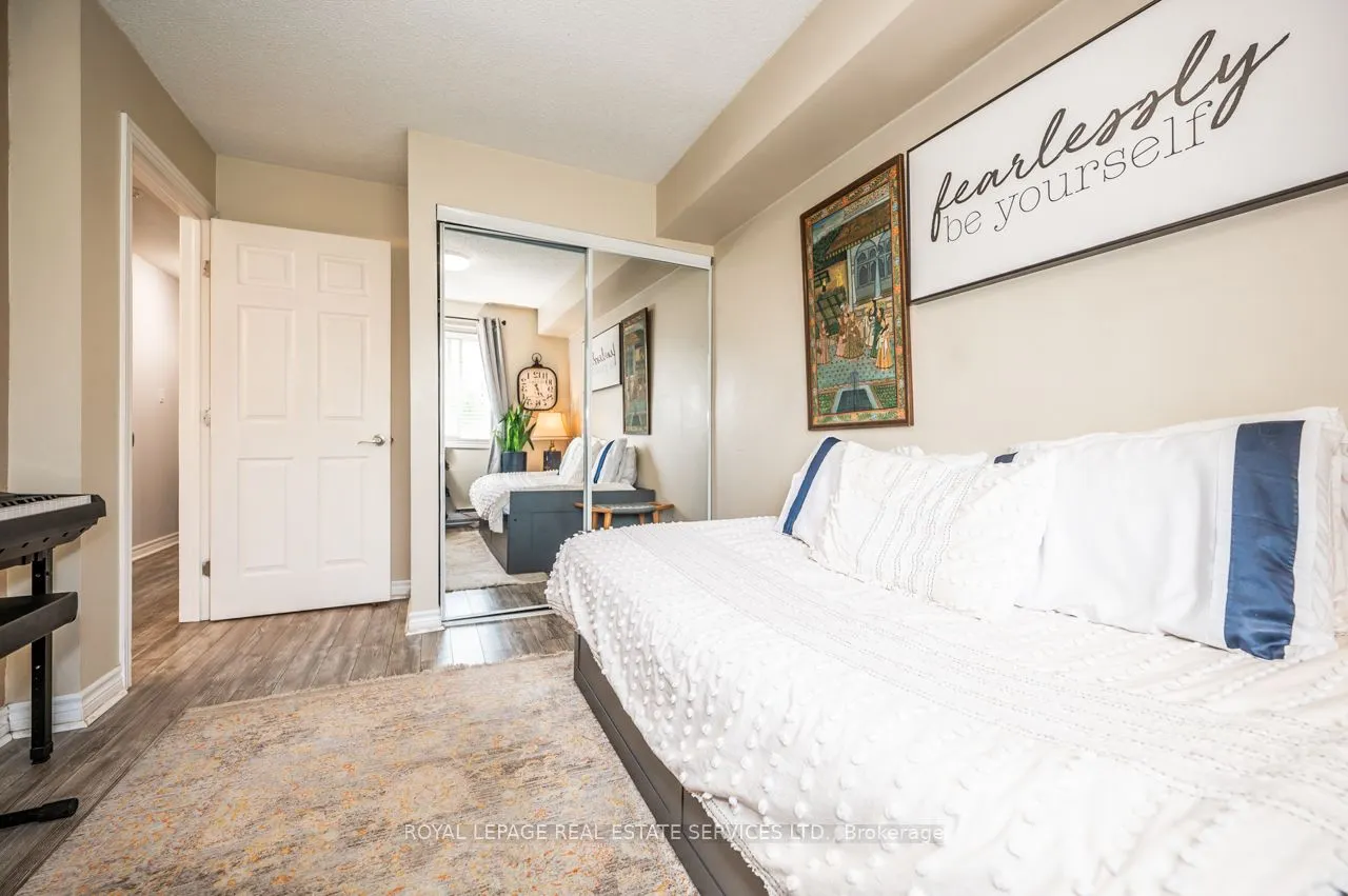 1450 Glen Abbey Gate, #1013