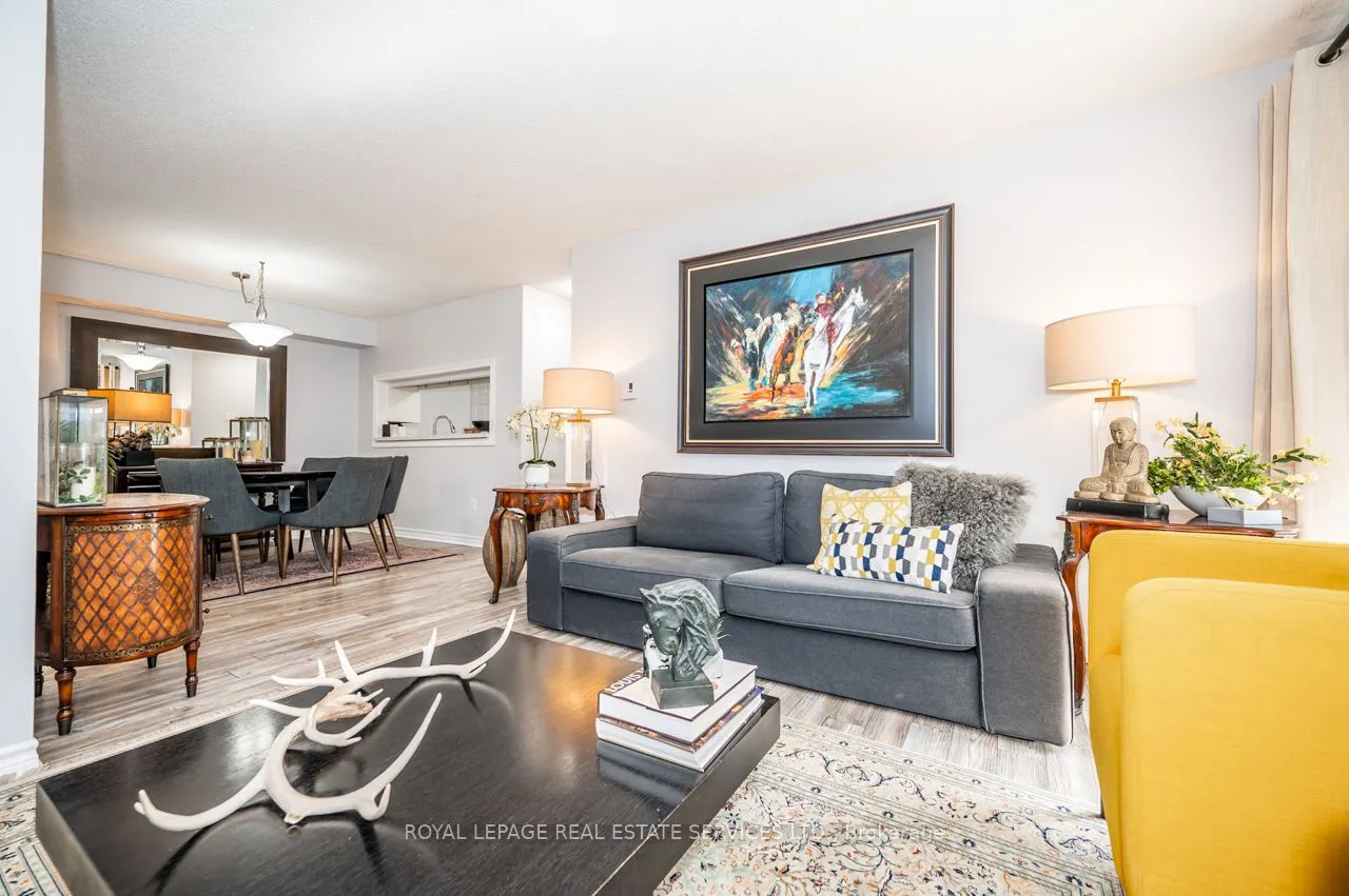 1450 Glen Abbey Gate, #1013
